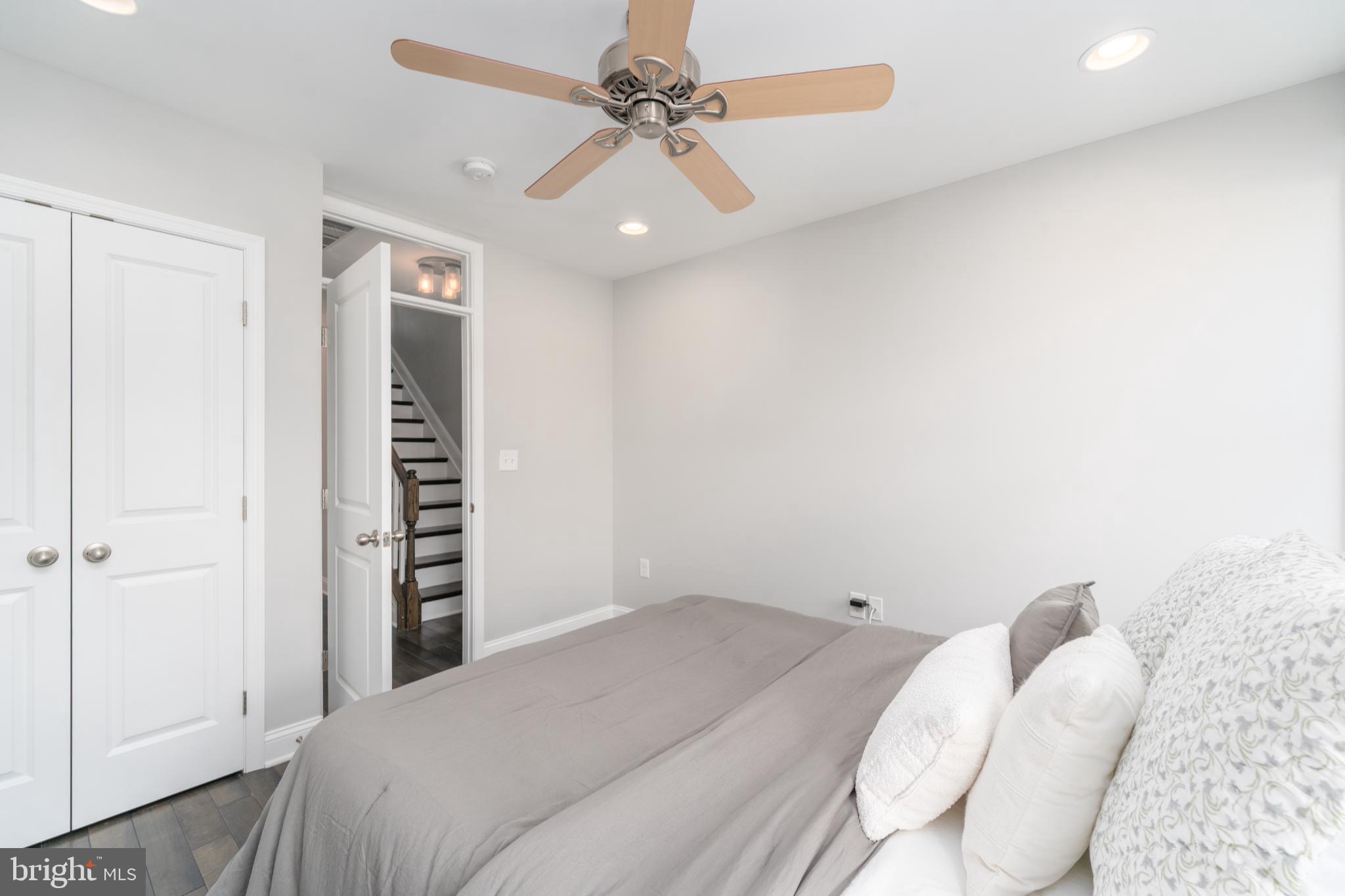 BUTCHERS HILL - Residential