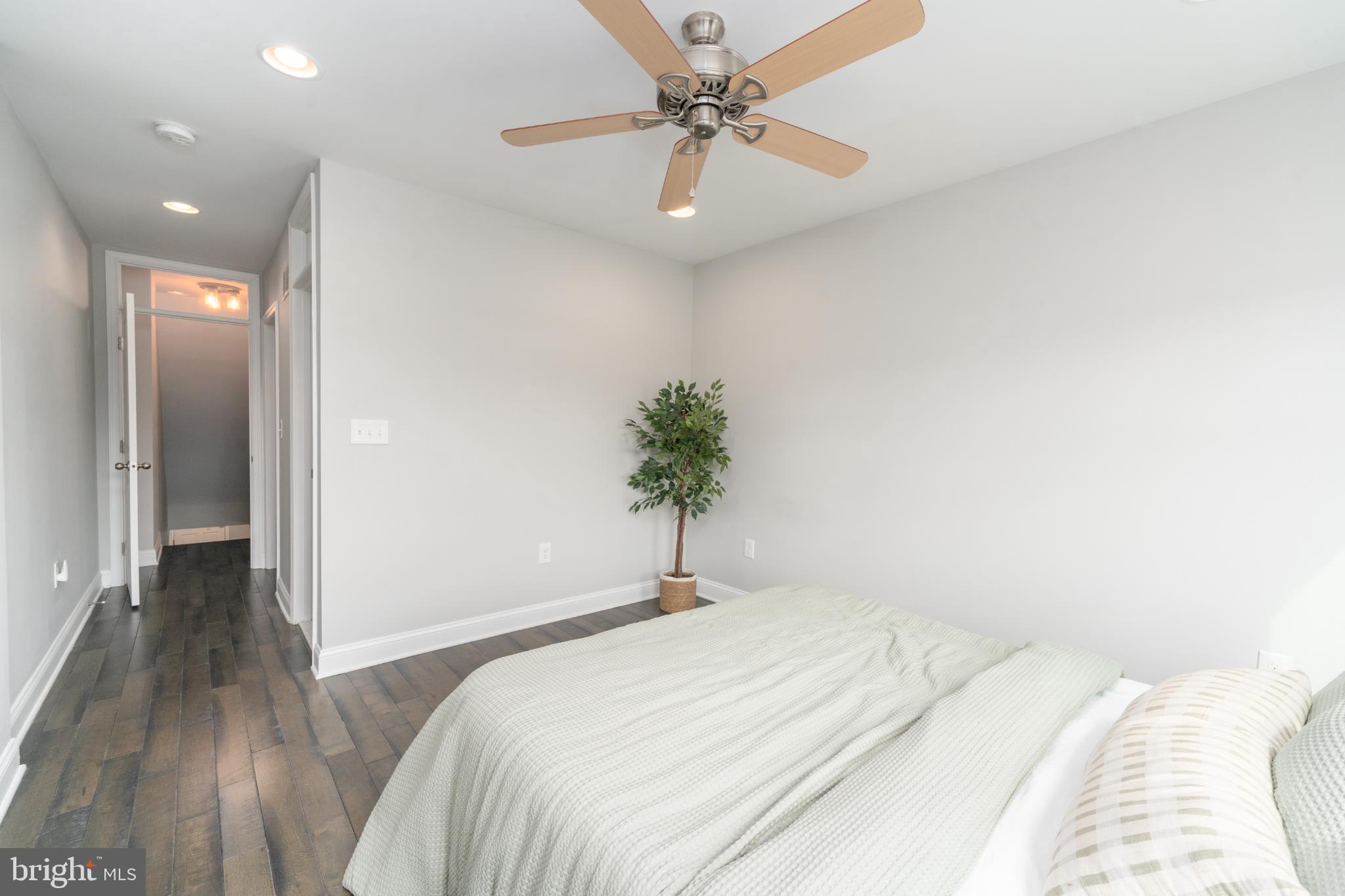 BUTCHERS HILL - Residential