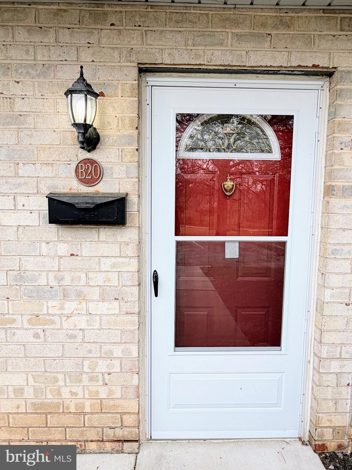 1518 MANLEY ROAD B20