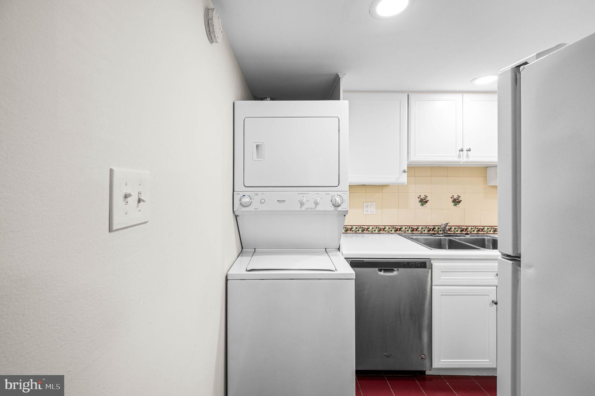 WESTTOWN MEWS - Residential