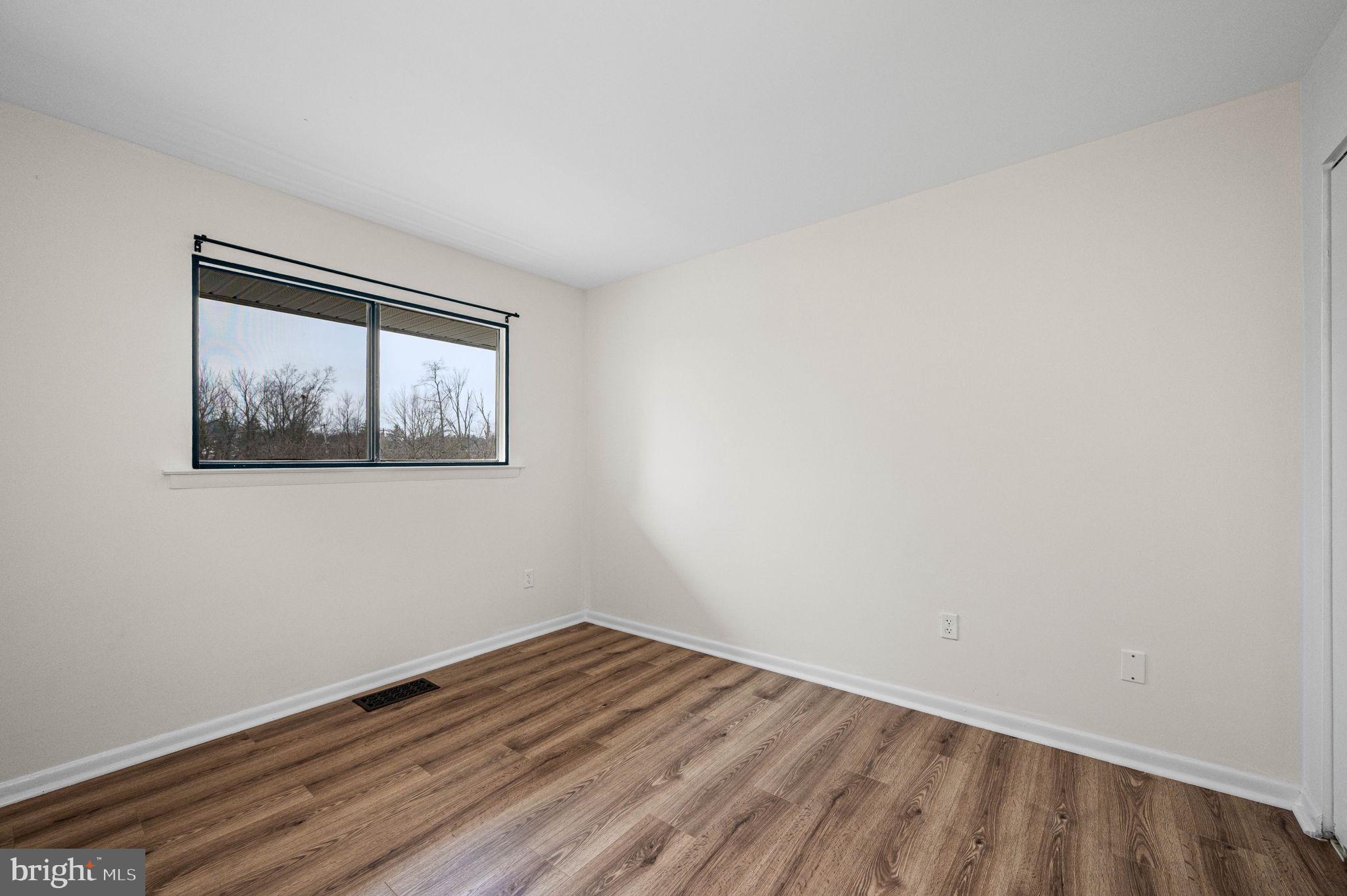 WESTTOWN MEWS - Residential