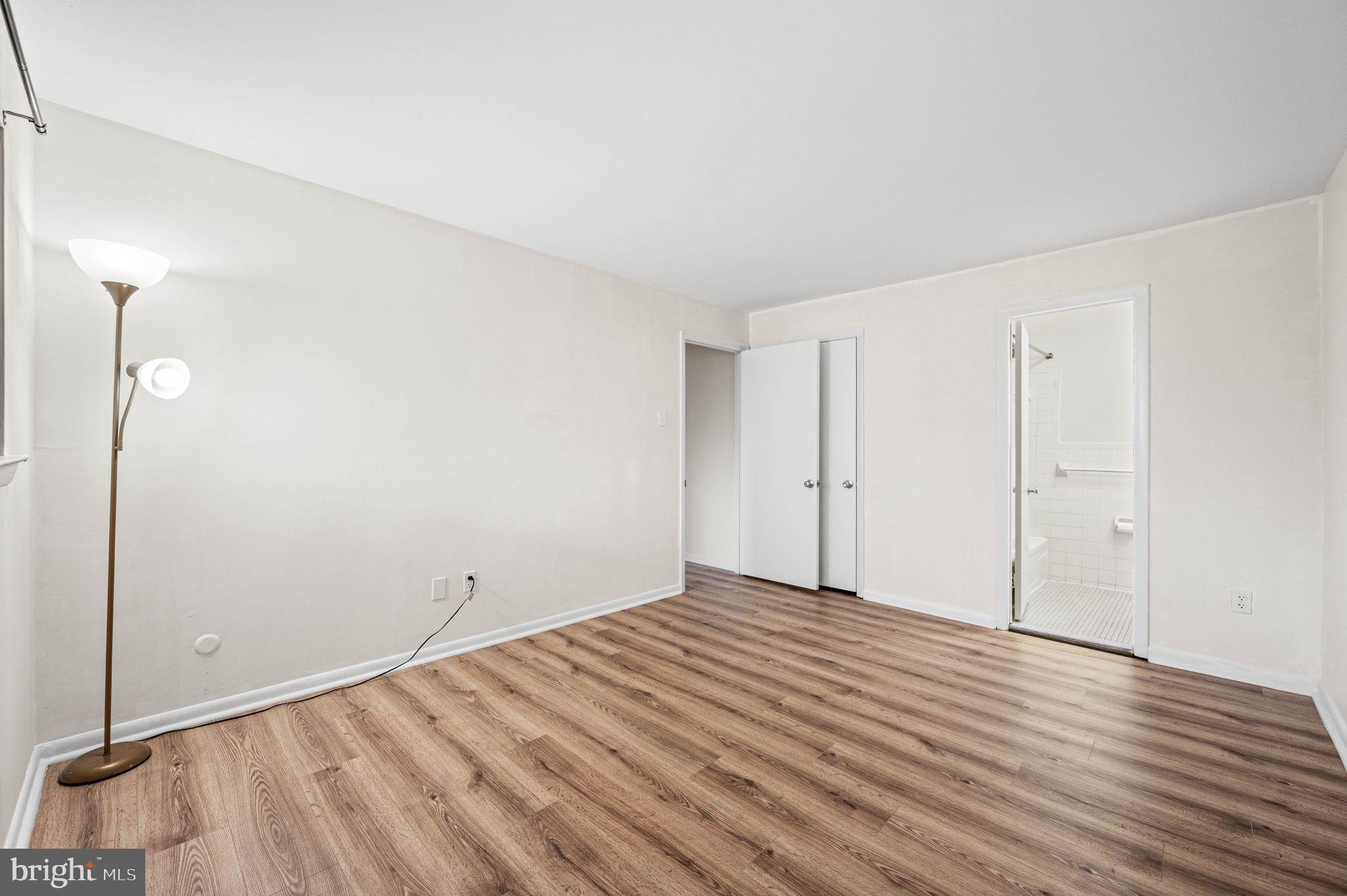 WESTTOWN MEWS - Residential