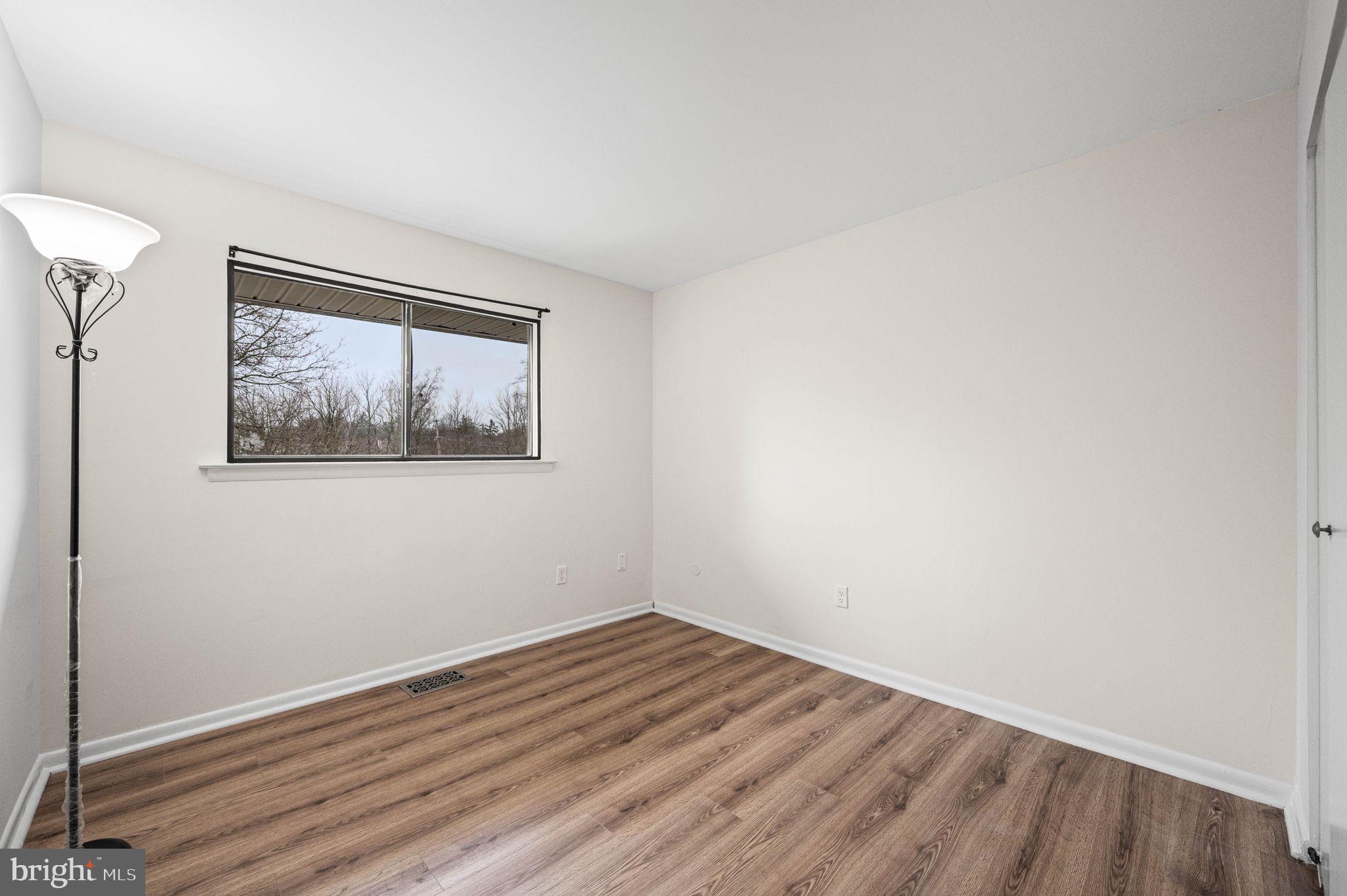 WESTTOWN MEWS - Residential