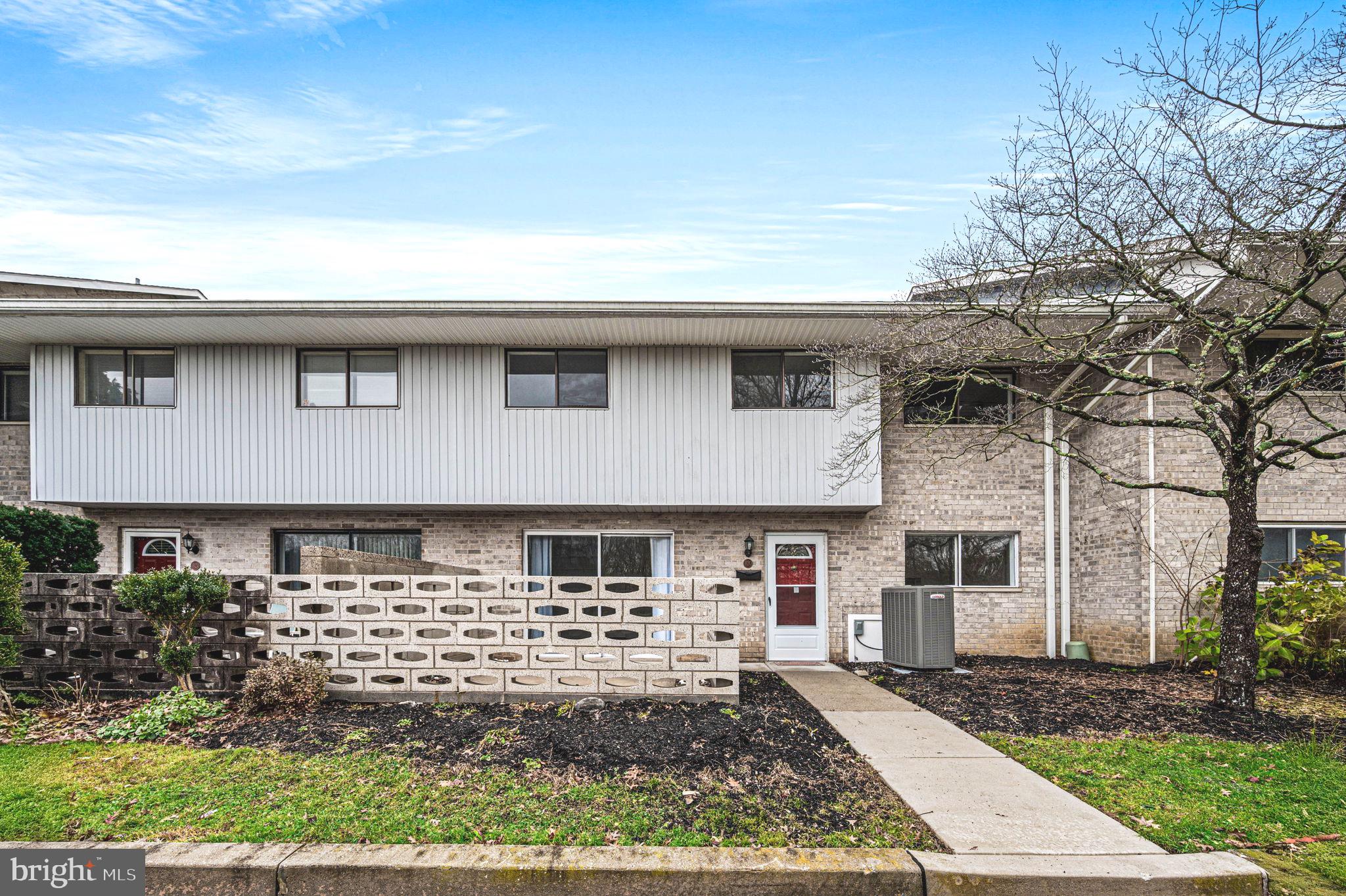 WESTTOWN MEWS - Residential