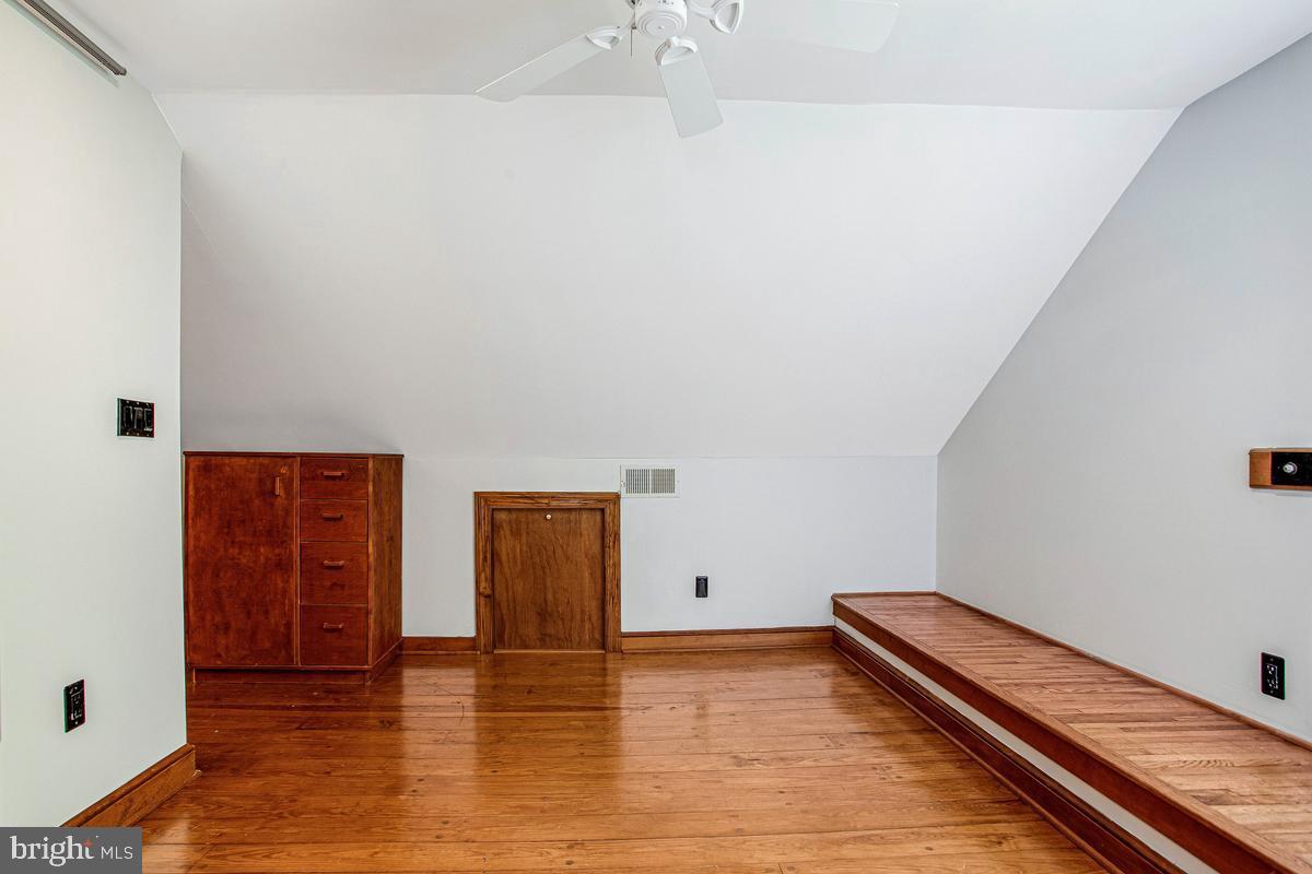 ELLAVILLE HEIGHTS - Residential