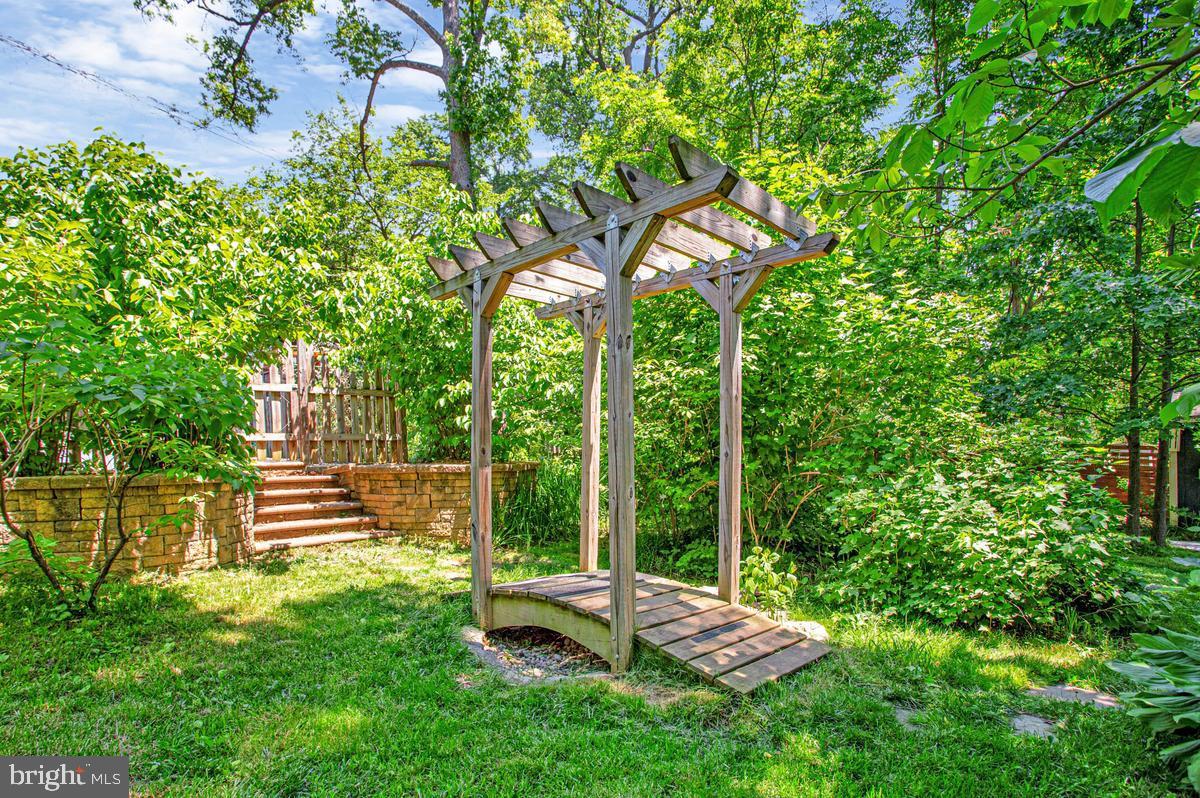 ELLAVILLE HEIGHTS - Residential