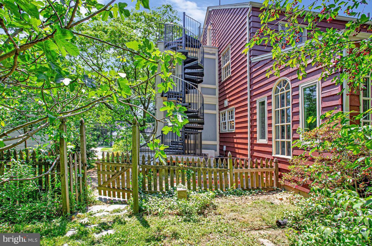 ELLAVILLE HEIGHTS - Residential