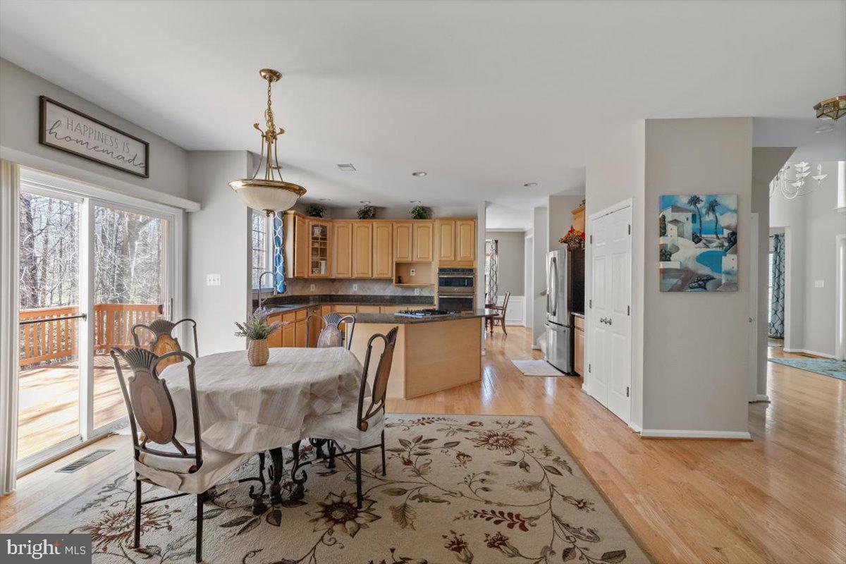 BLOOMS CROSSING - Residential