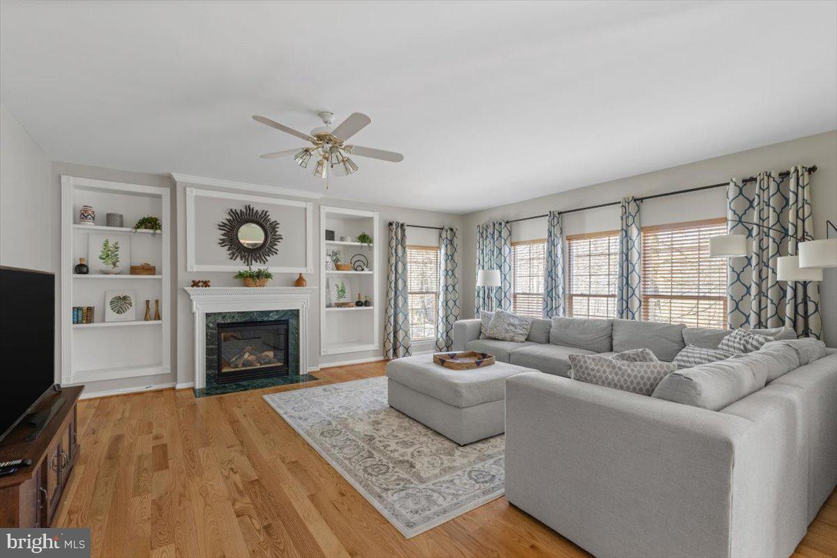 BLOOMS CROSSING - Residential