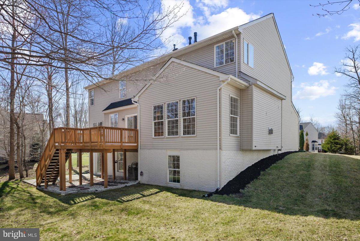 BLOOMS CROSSING - Residential