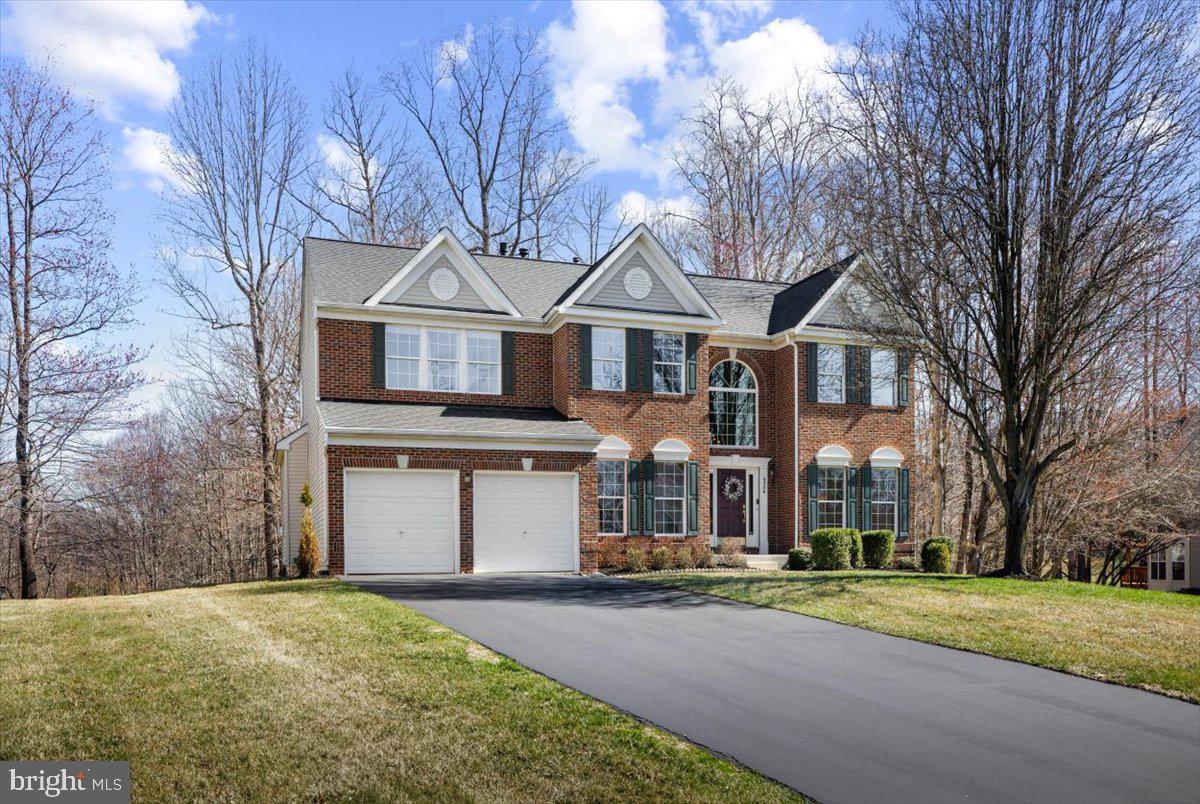 BLOOMS CROSSING - Residential