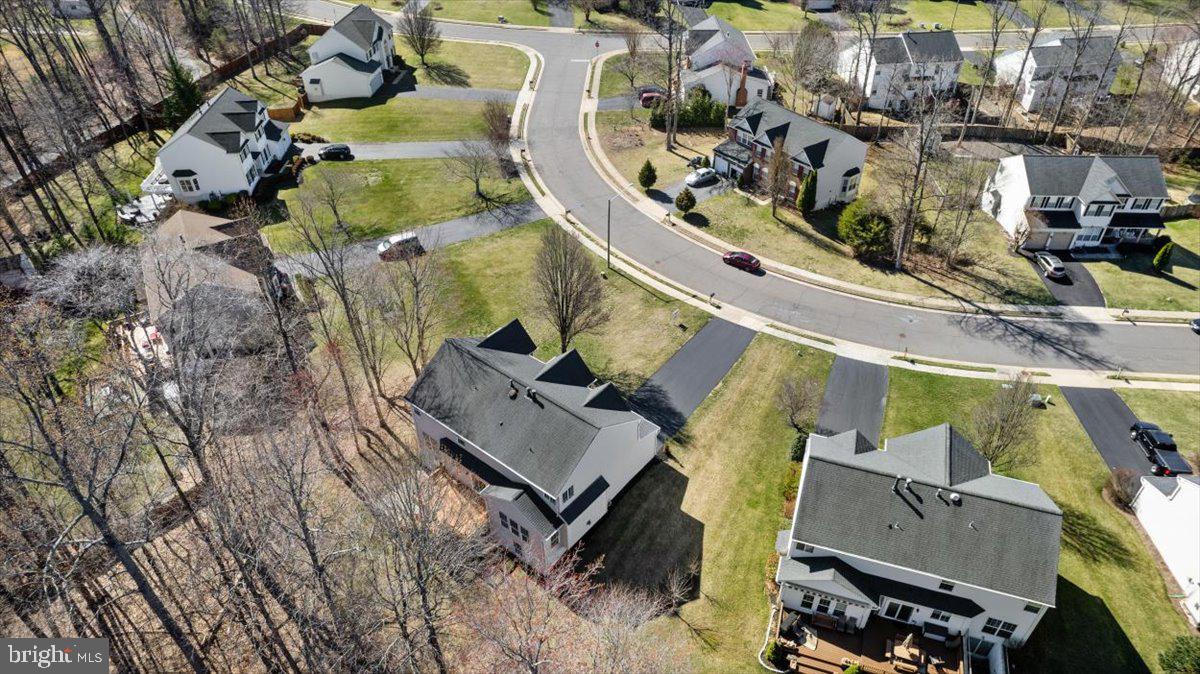 BLOOMS CROSSING - Residential