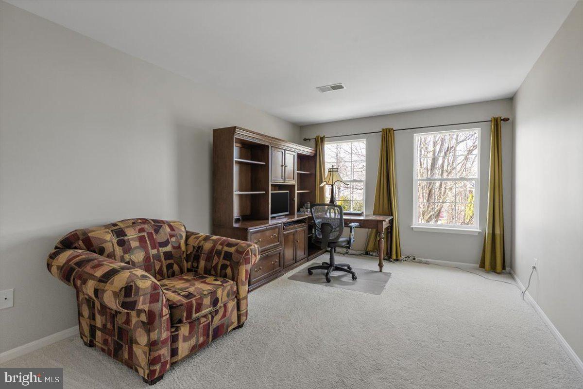 BLOOMS CROSSING - Residential