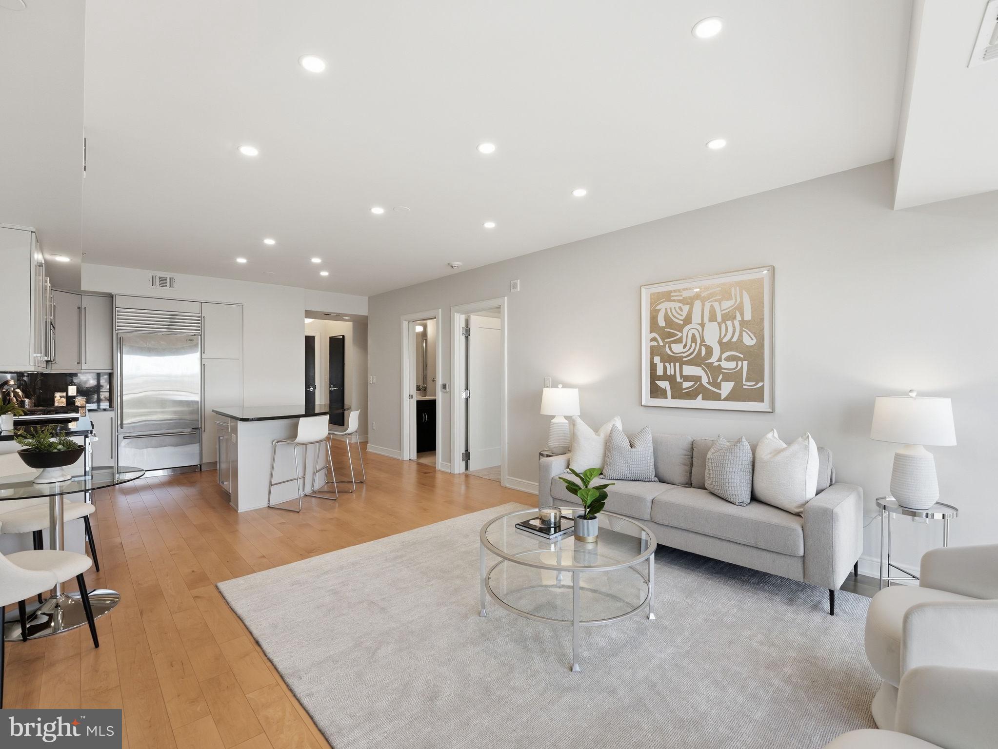 THE WATERVIEW - Residential