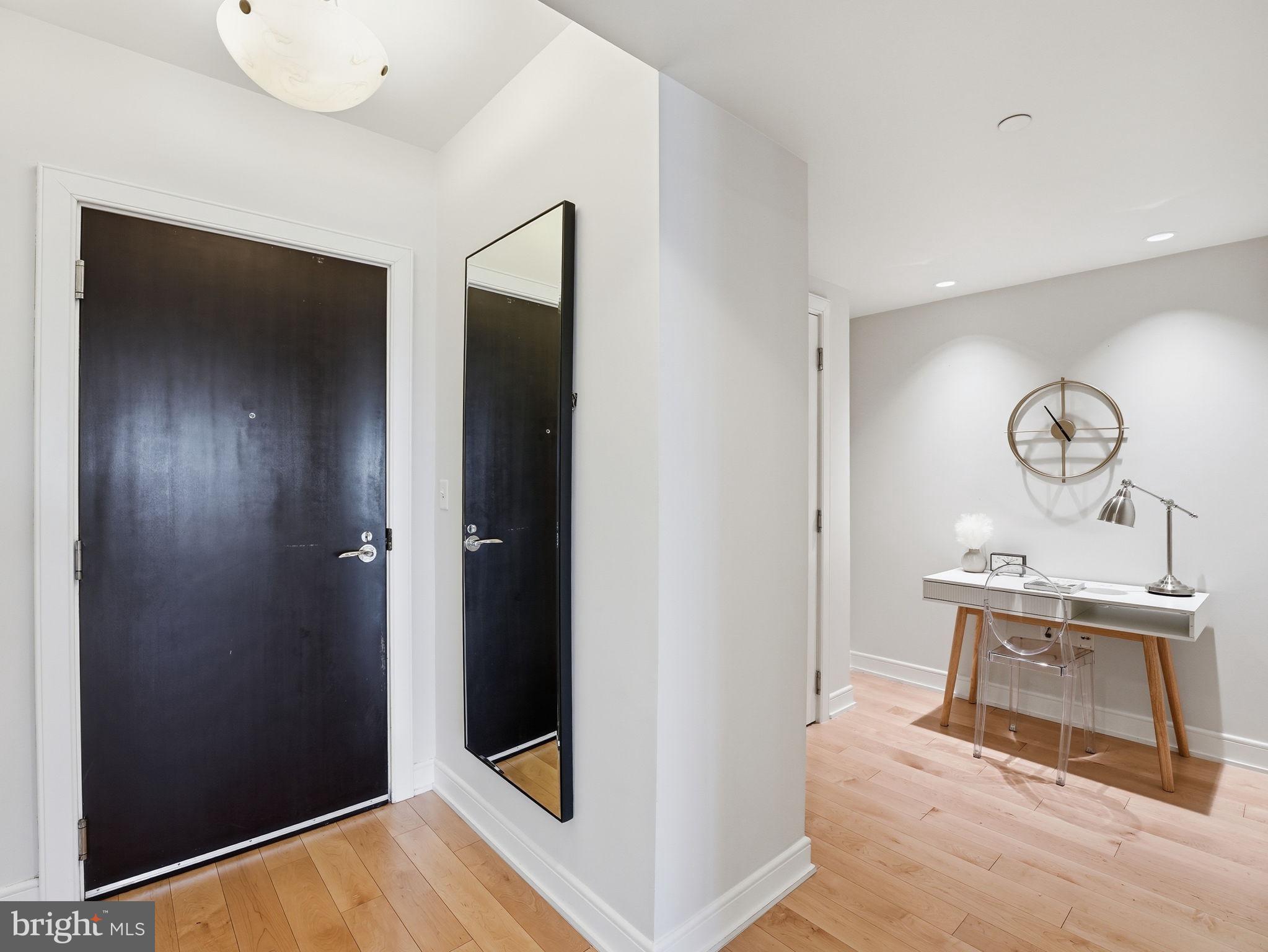 THE WATERVIEW - Residential