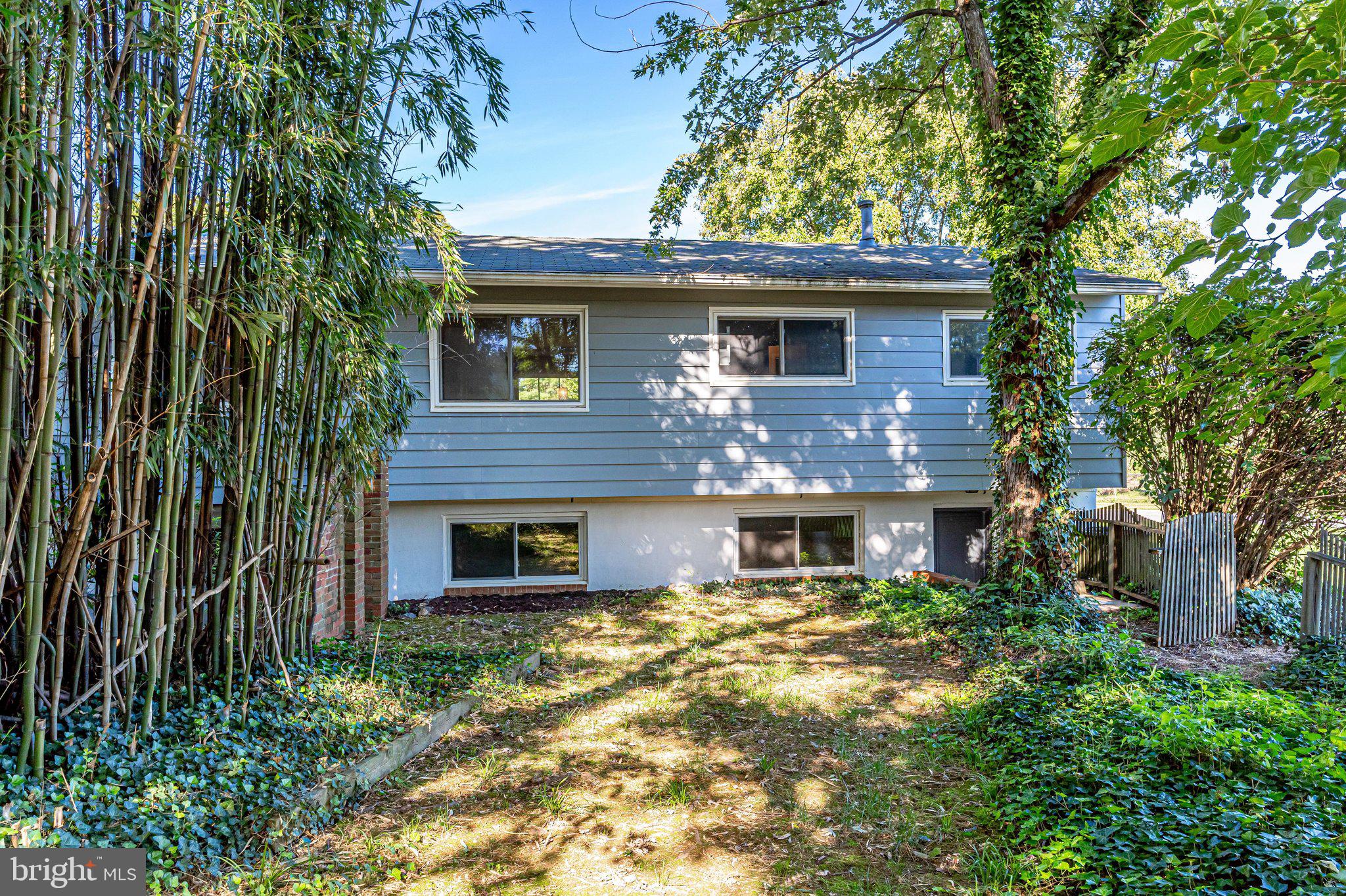 MONTICELLO WOODS - Residential