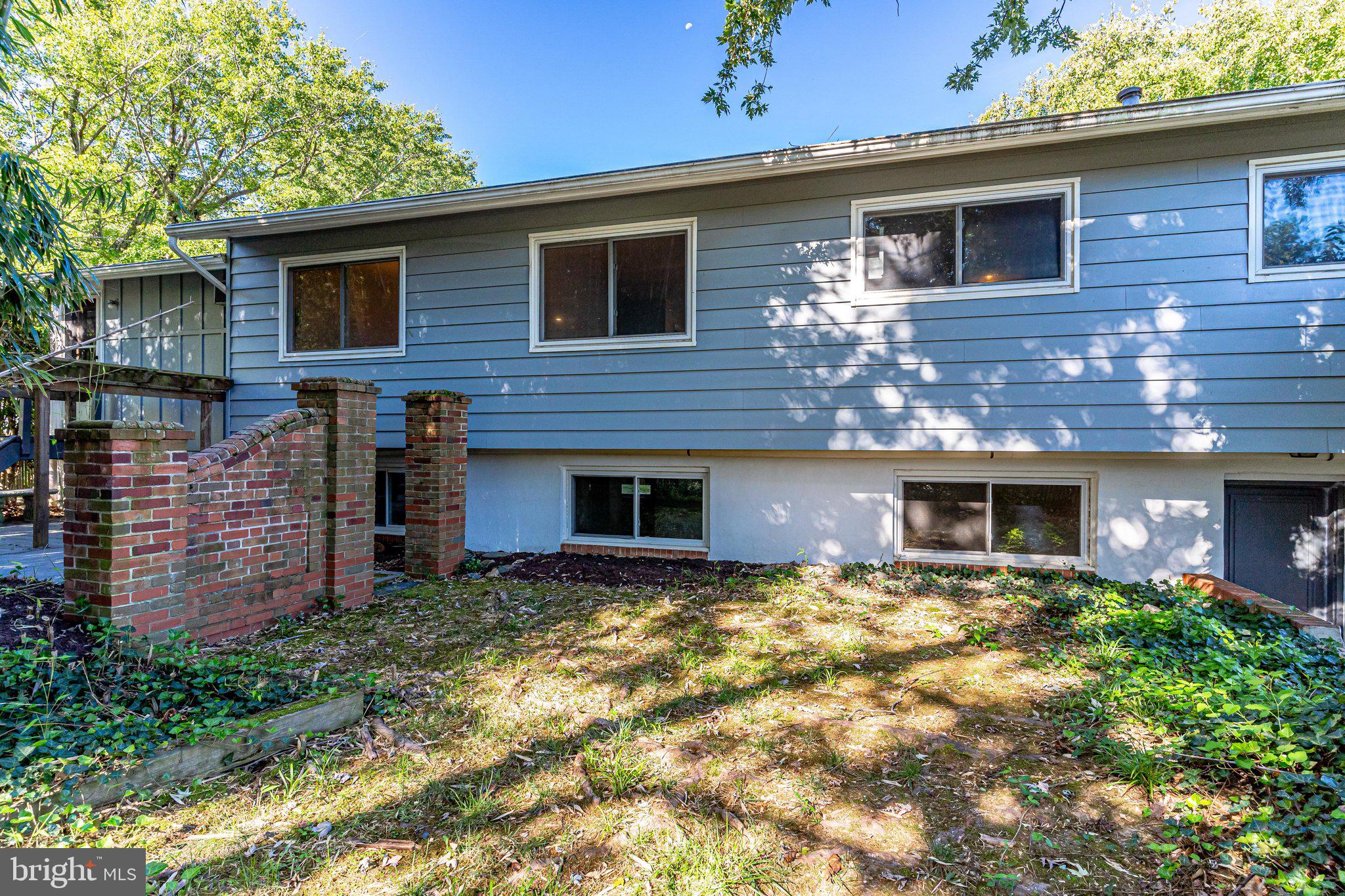 MONTICELLO WOODS - Residential