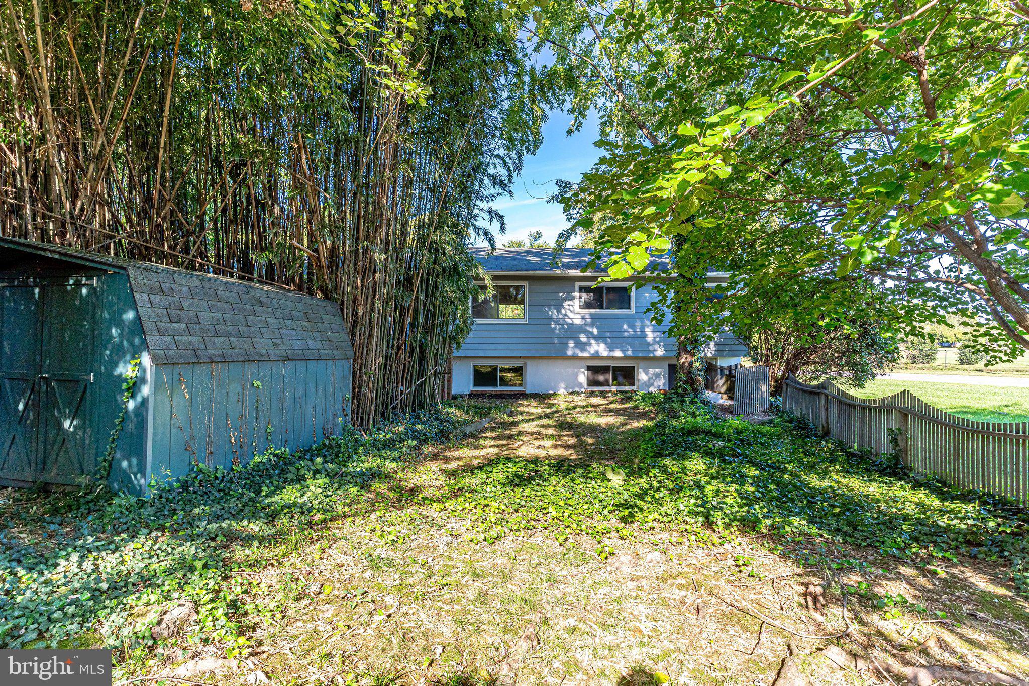 MONTICELLO WOODS - Residential