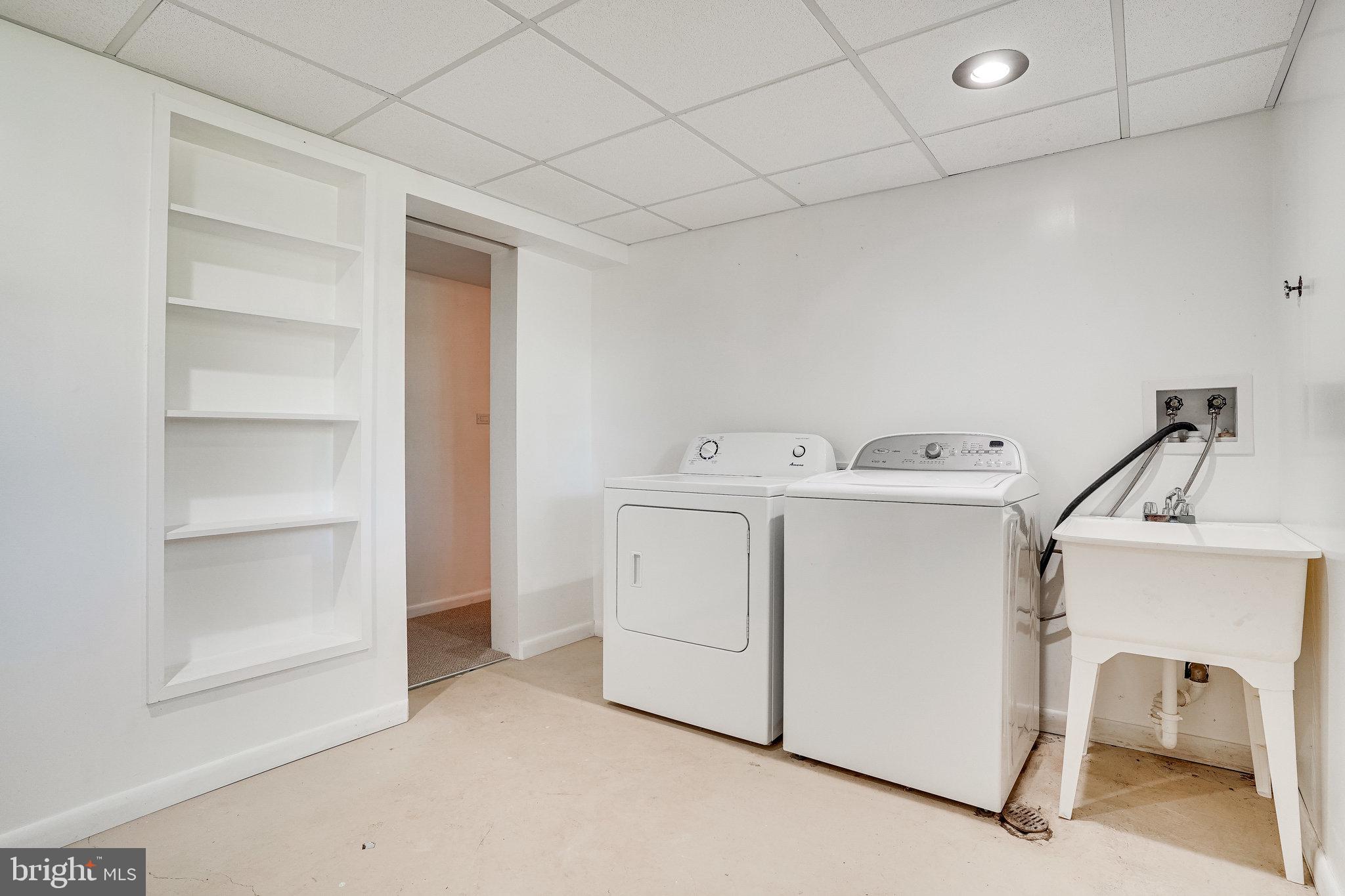 MONTICELLO WOODS - Residential