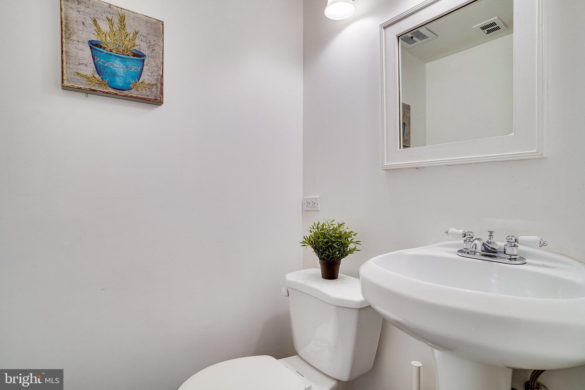 MONTICELLO WOODS - Residential