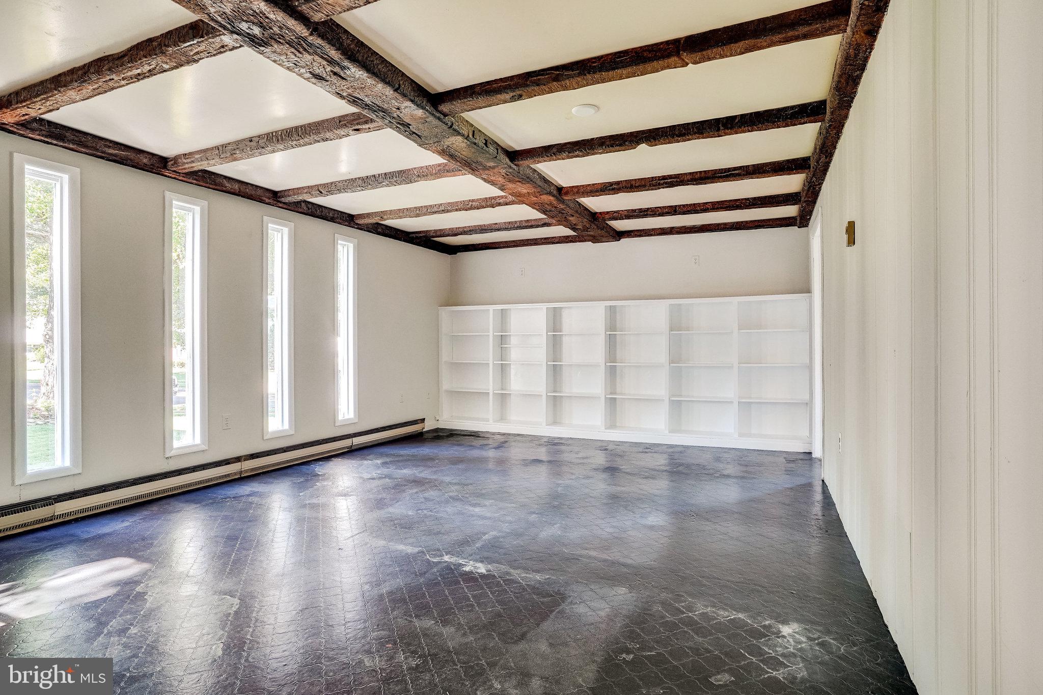 MONTICELLO WOODS - Residential