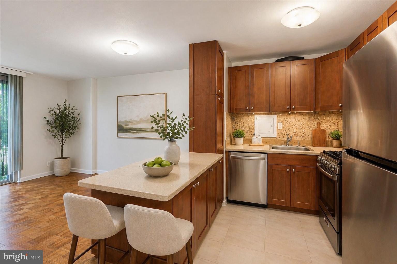 950 25TH STREET NW 709-N