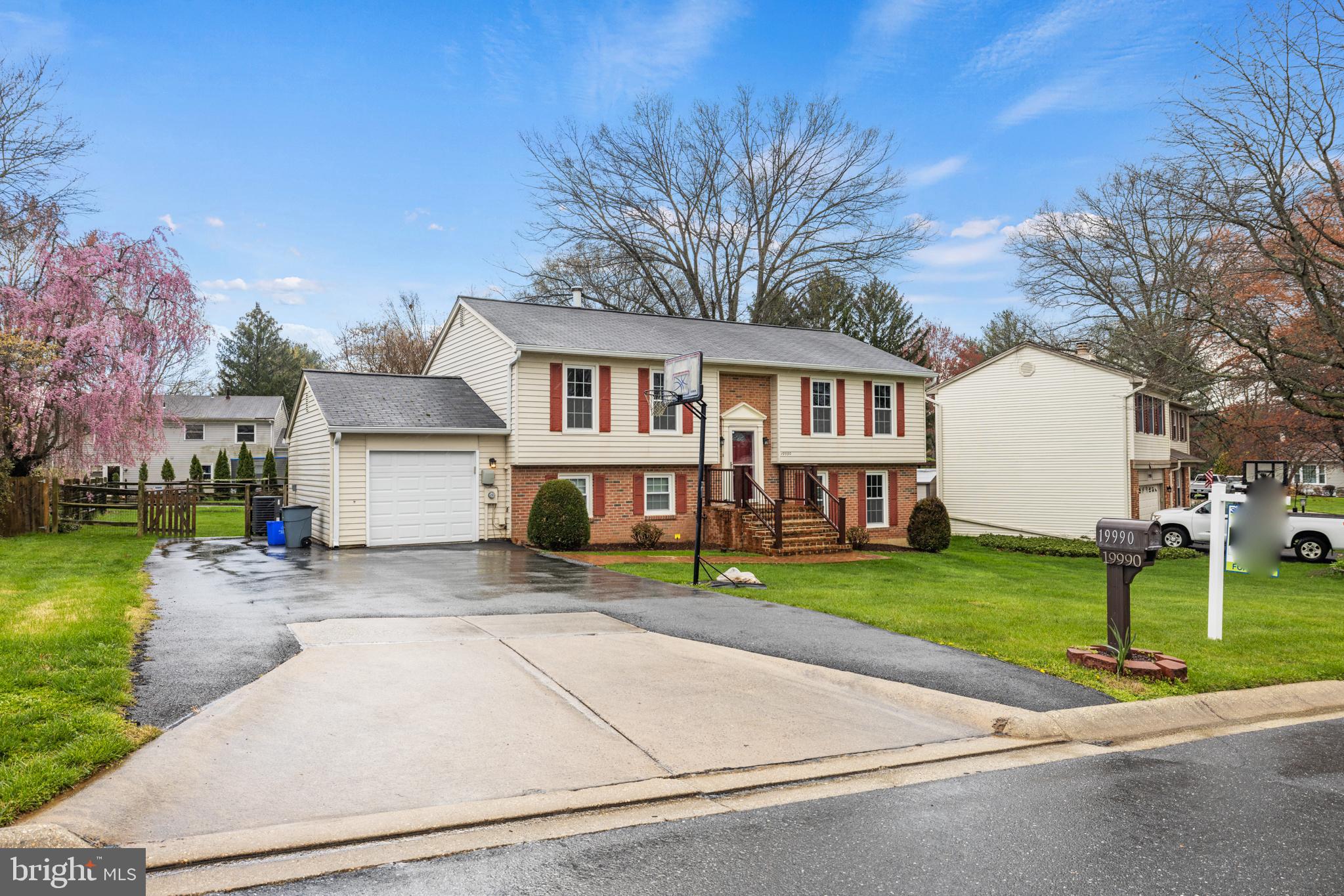 CHURCHILL TOWN SECTOR - Residential