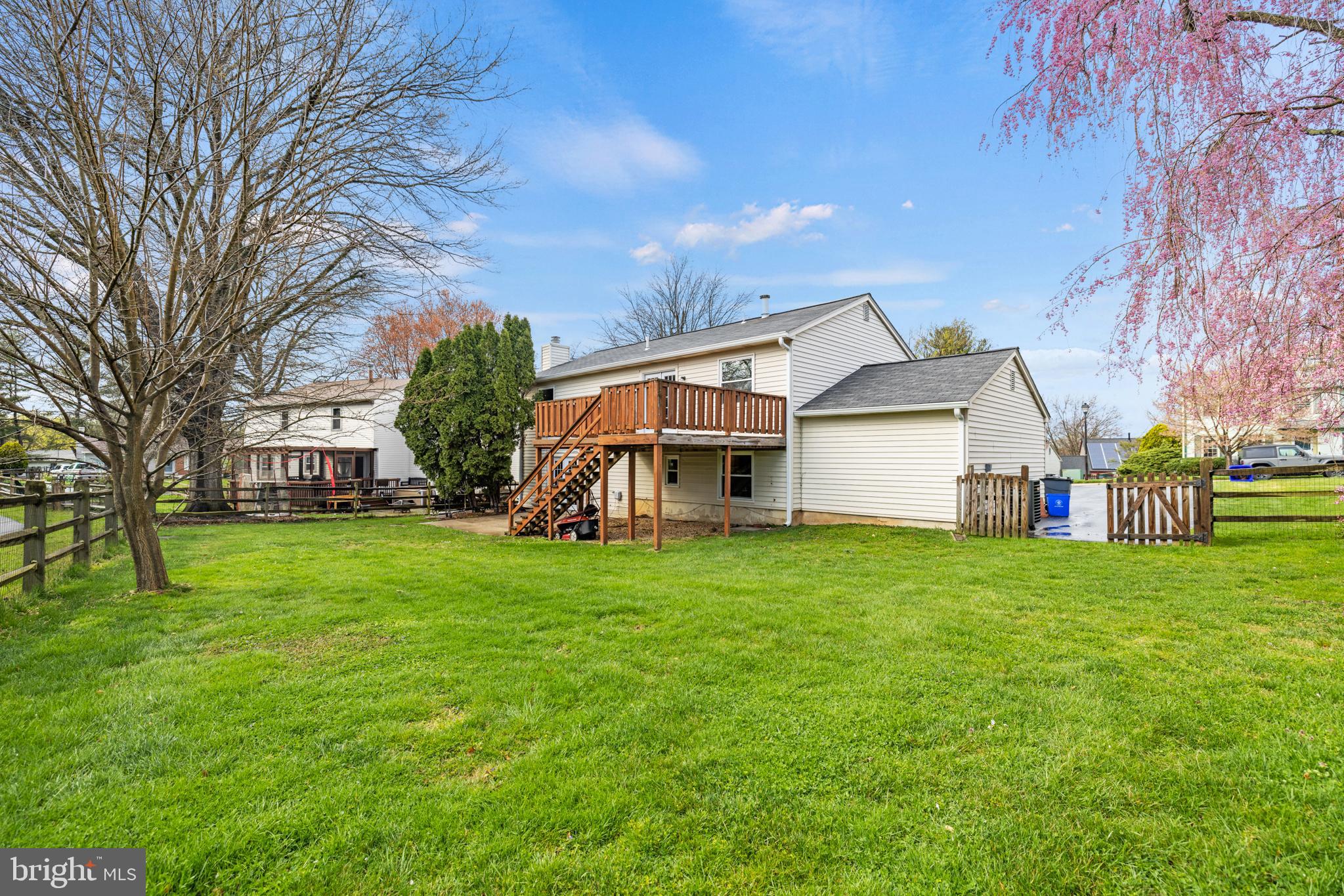 CHURCHILL TOWN SECTOR - Residential