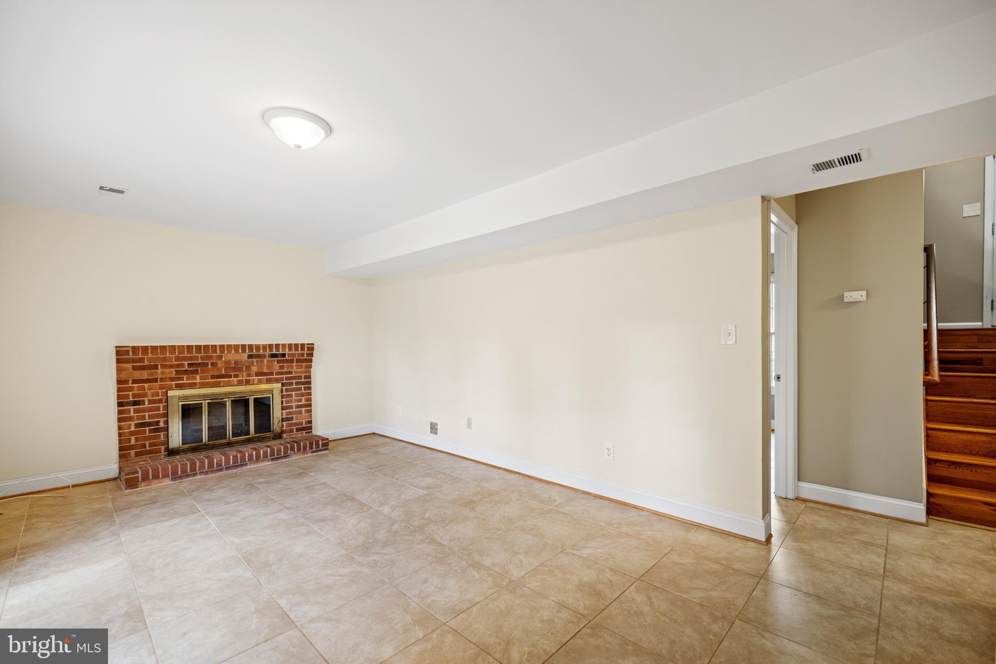 CHURCHILL TOWN SECTOR - Residential