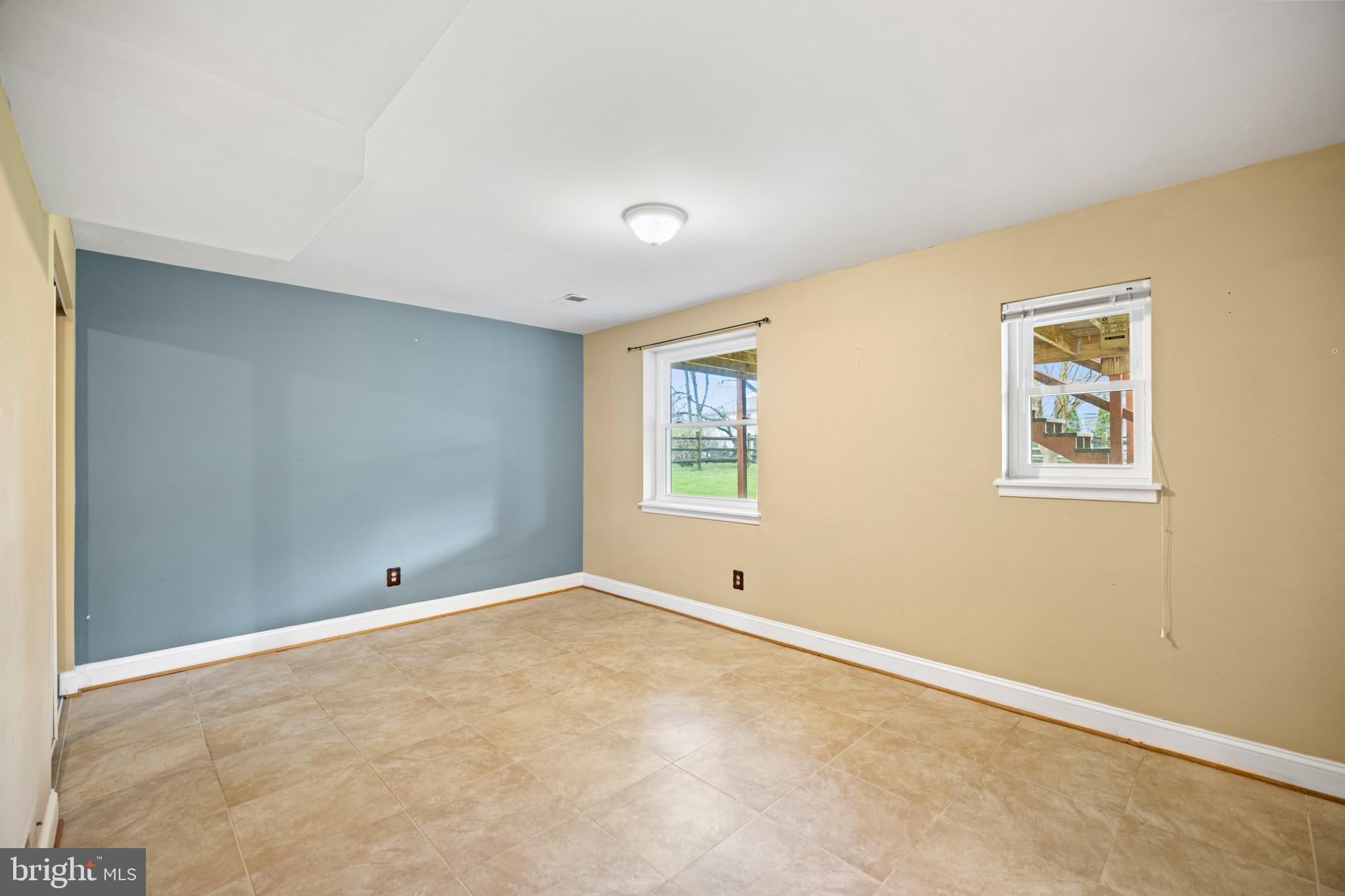 CHURCHILL TOWN SECTOR - Residential