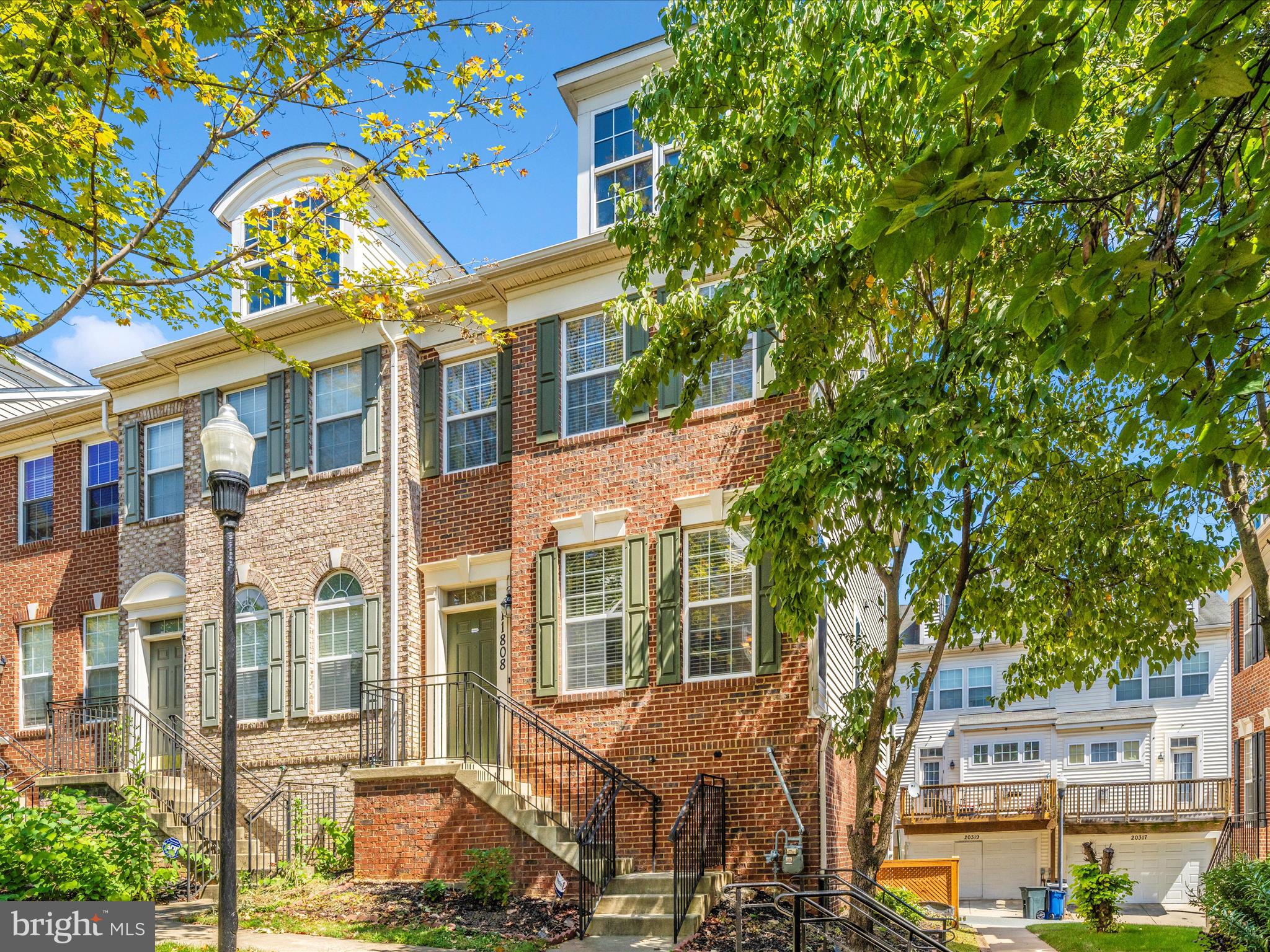 ETON SQUARE - Residential