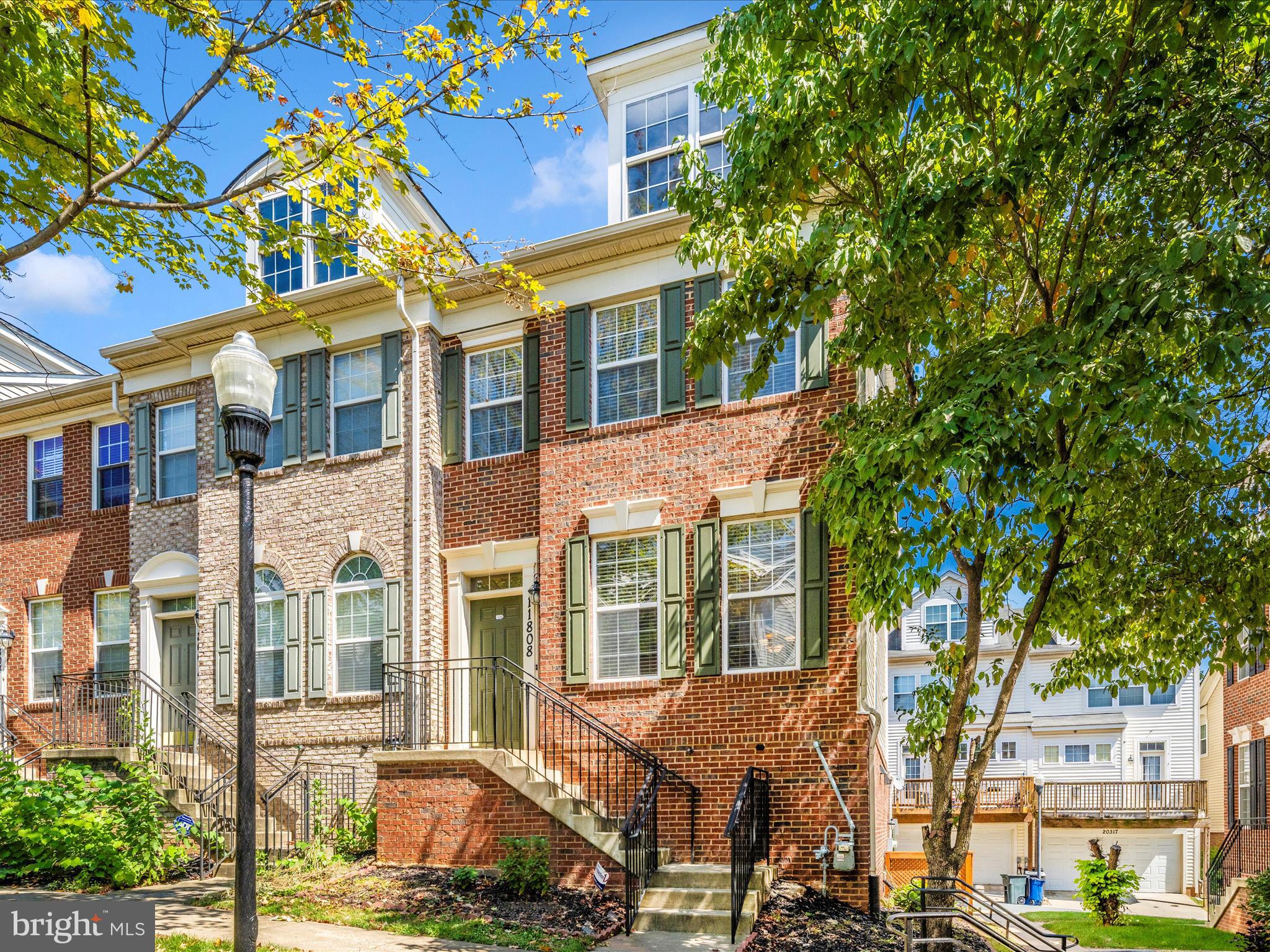 ETON SQUARE - Residential