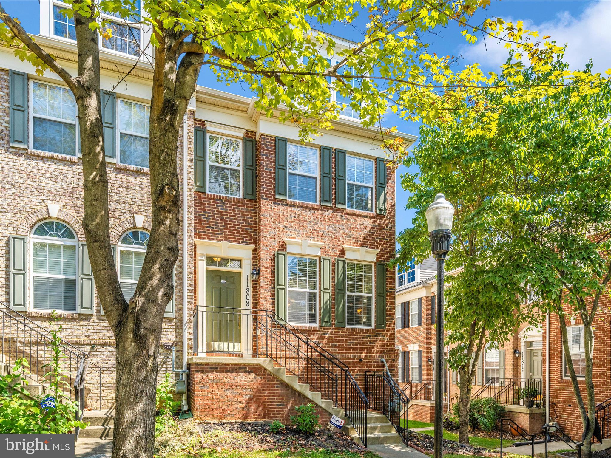 ETON SQUARE - Residential