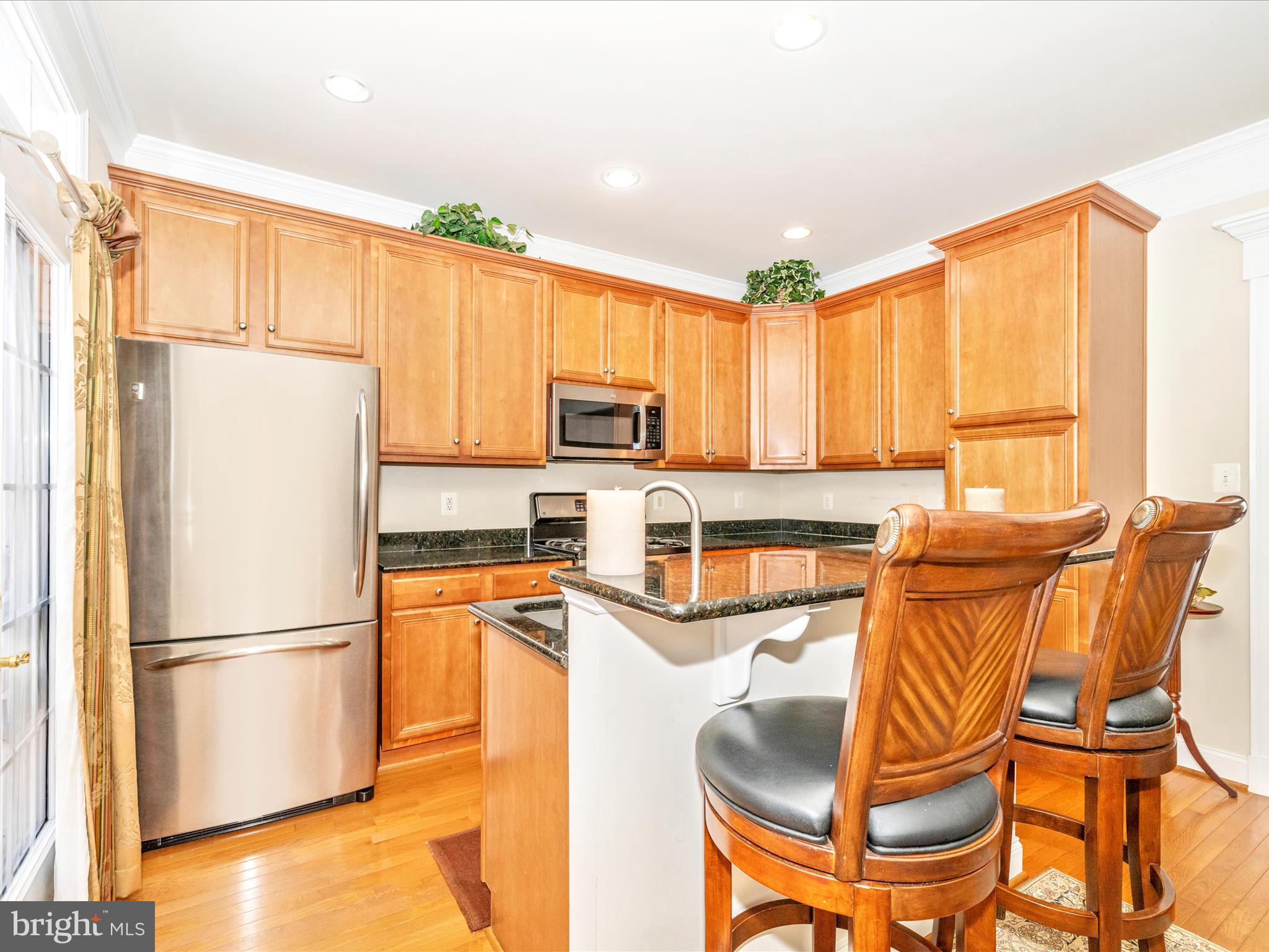 ETON SQUARE - Residential