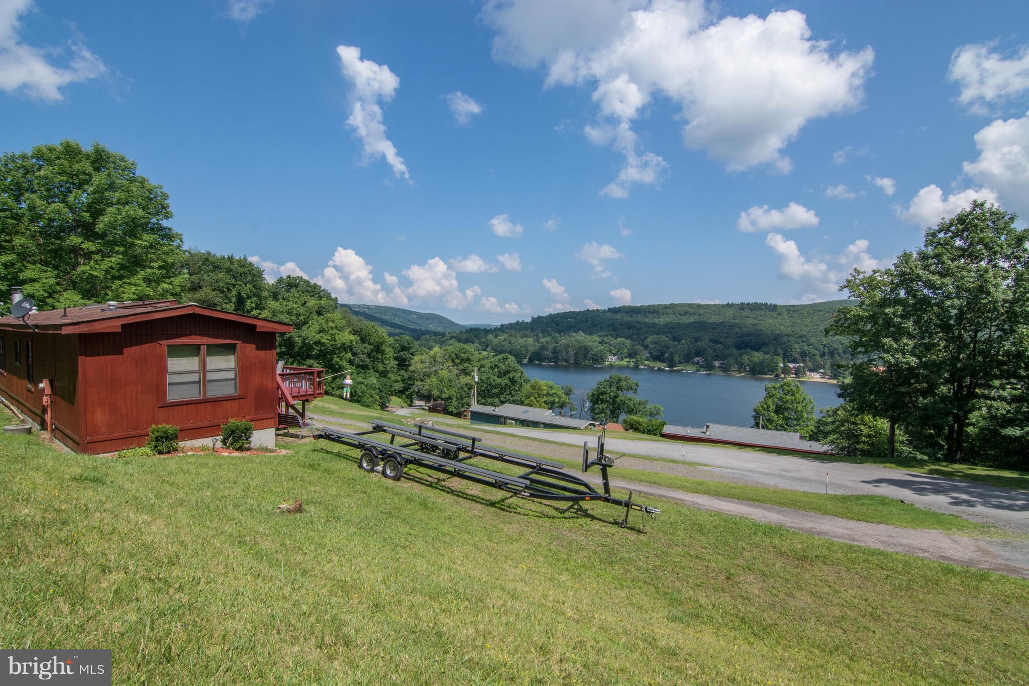 INNSBRUCK VILLAGE - Residential