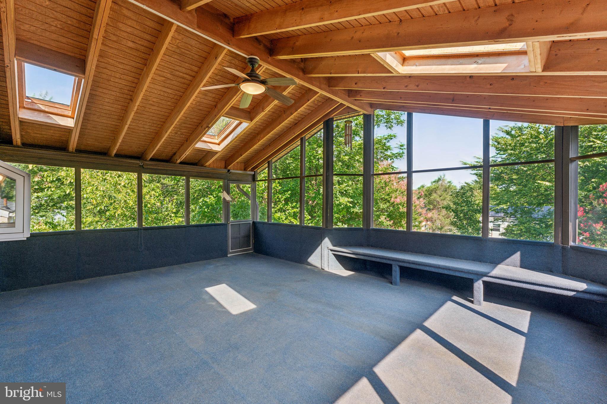 CHARLTON HEIGHTS - Residential