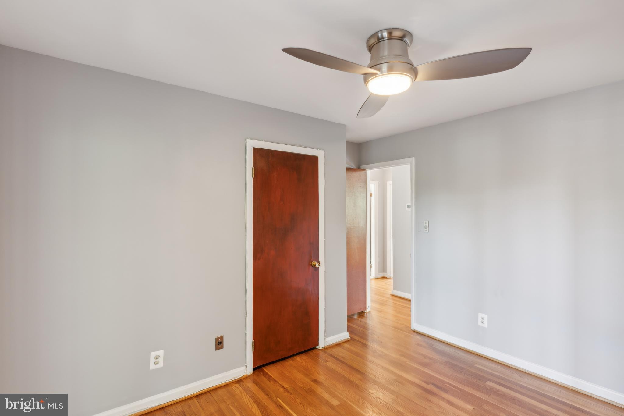 CHARLTON HEIGHTS - Residential