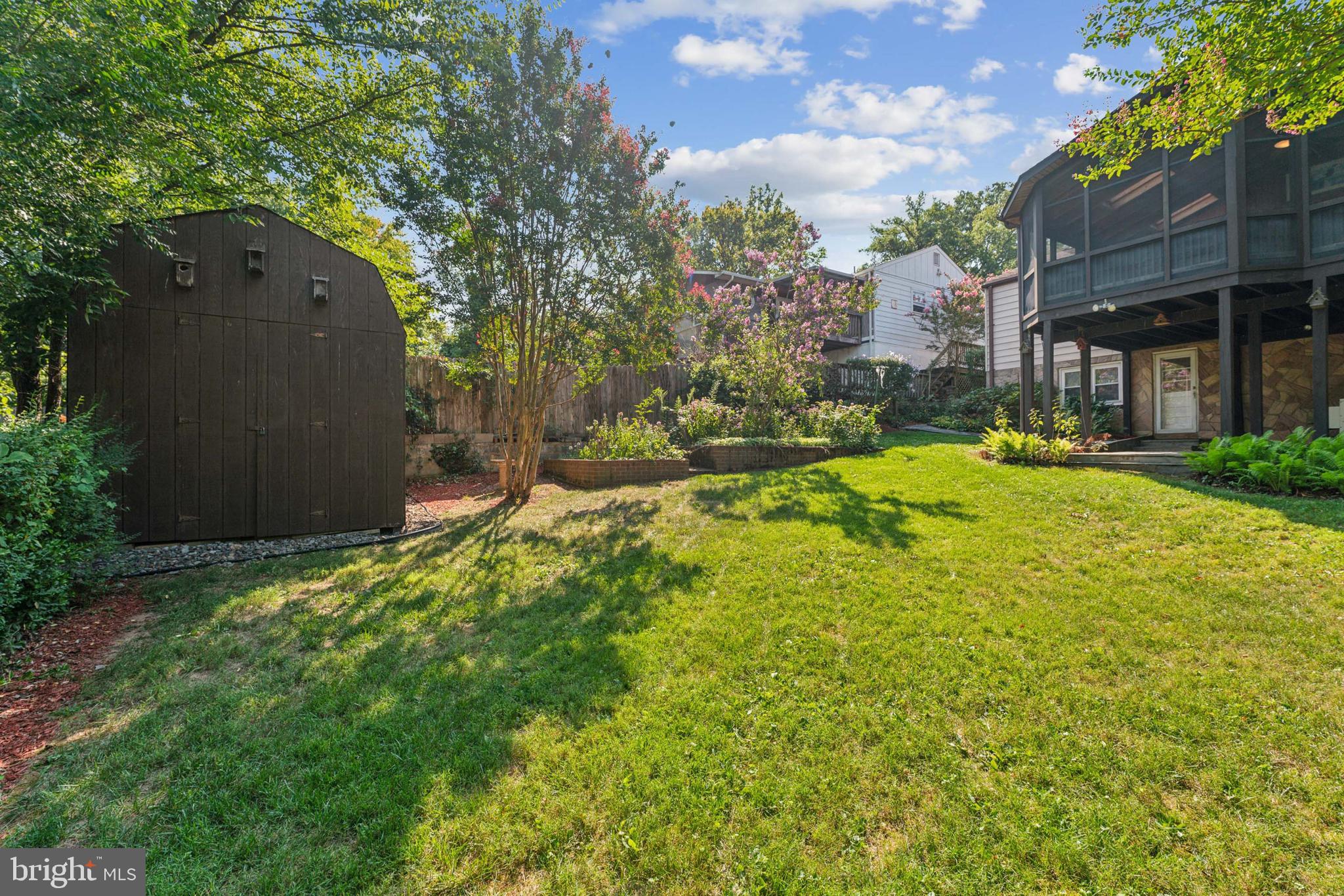 CHARLTON HEIGHTS - Residential