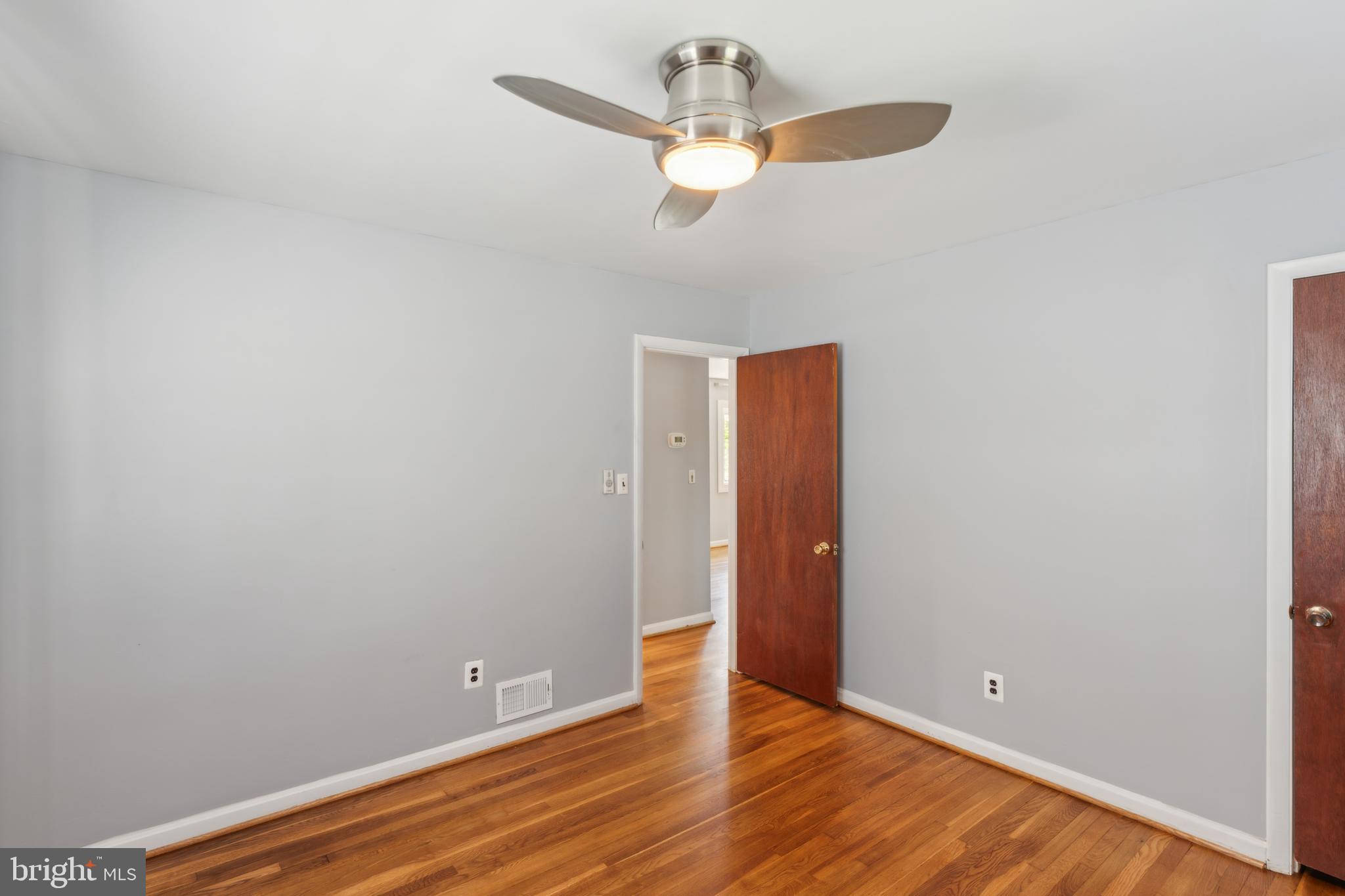 CHARLTON HEIGHTS - Residential