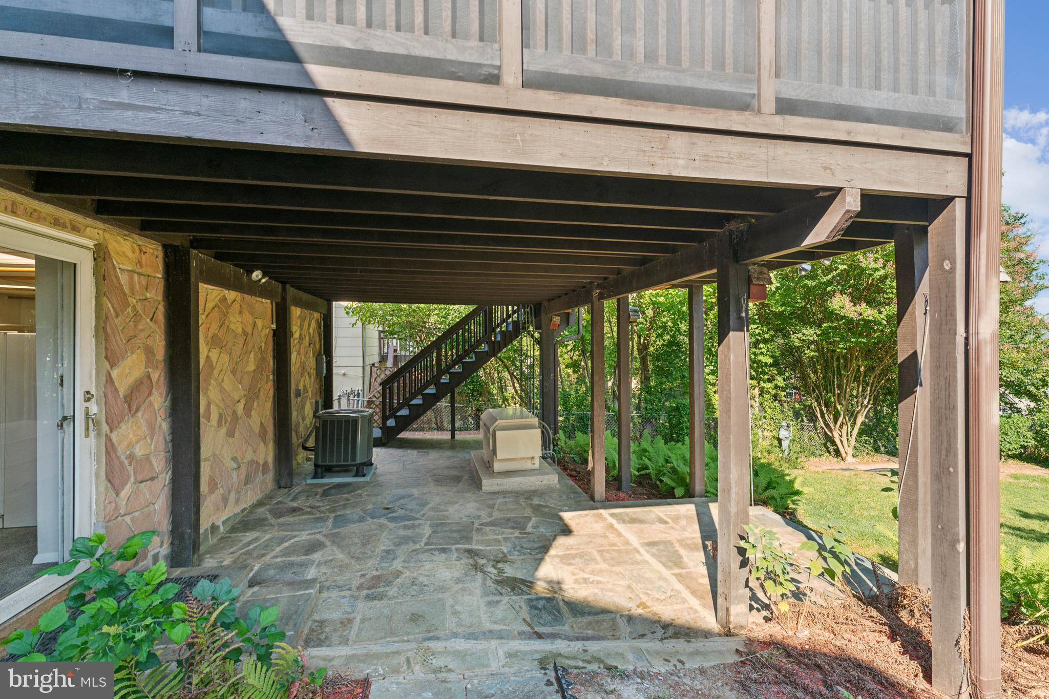 CHARLTON HEIGHTS - Residential