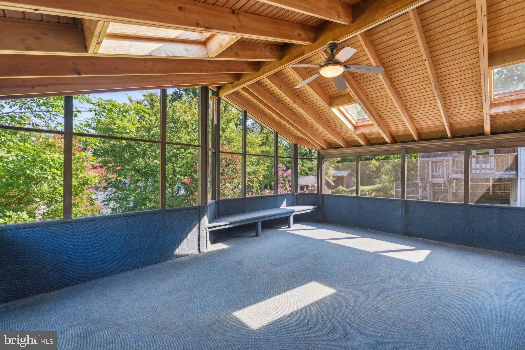 CHARLTON HEIGHTS - Residential