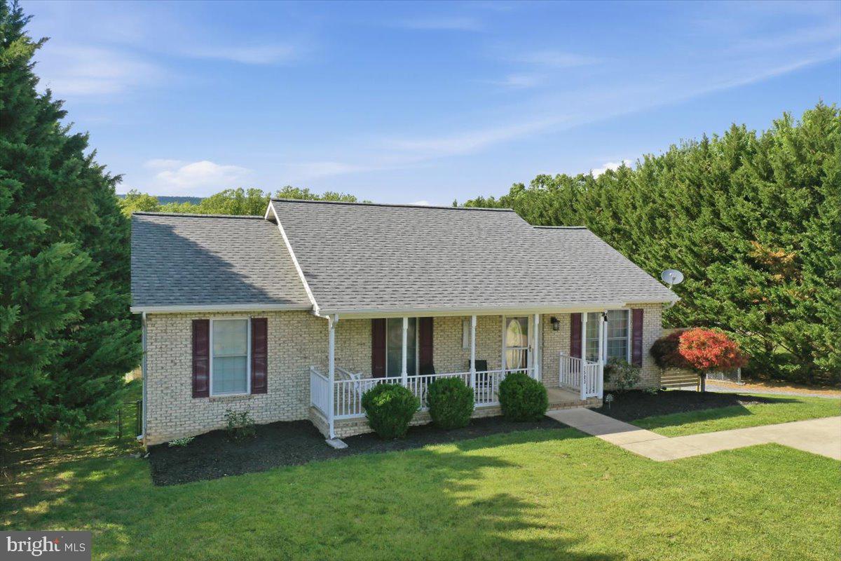 1503 COUNTRY BROOK ROAD