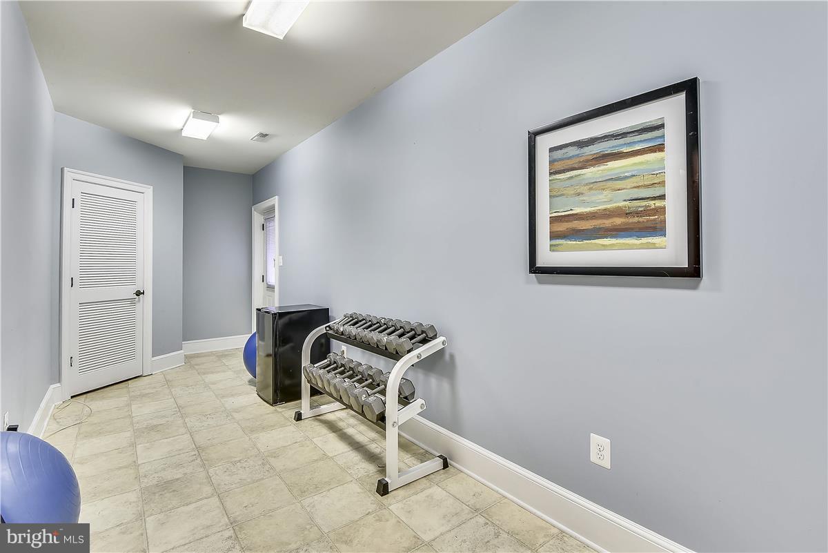 WELLINGTON - Residential