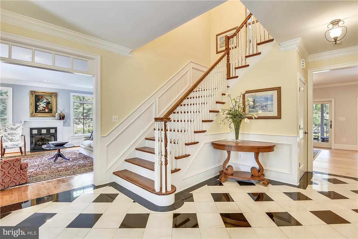 WELLINGTON - Residential