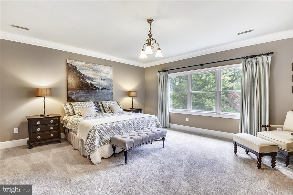 WELLINGTON - Residential