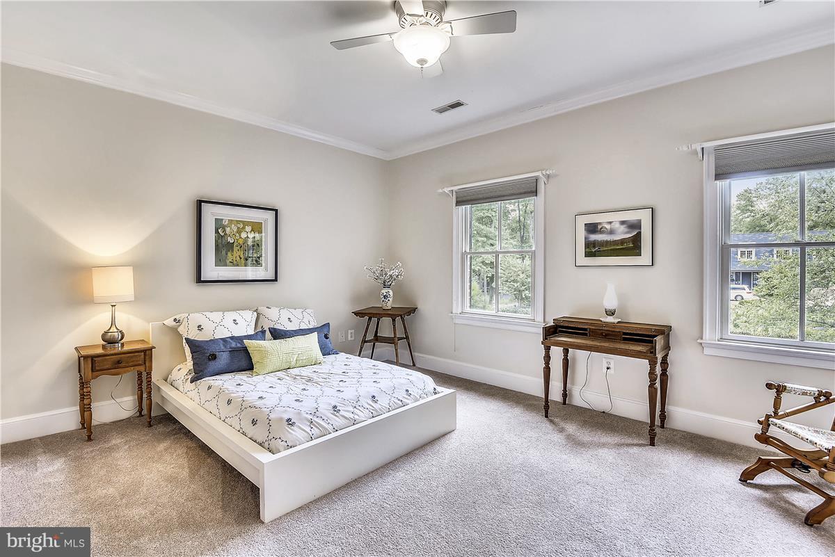 WELLINGTON - Residential