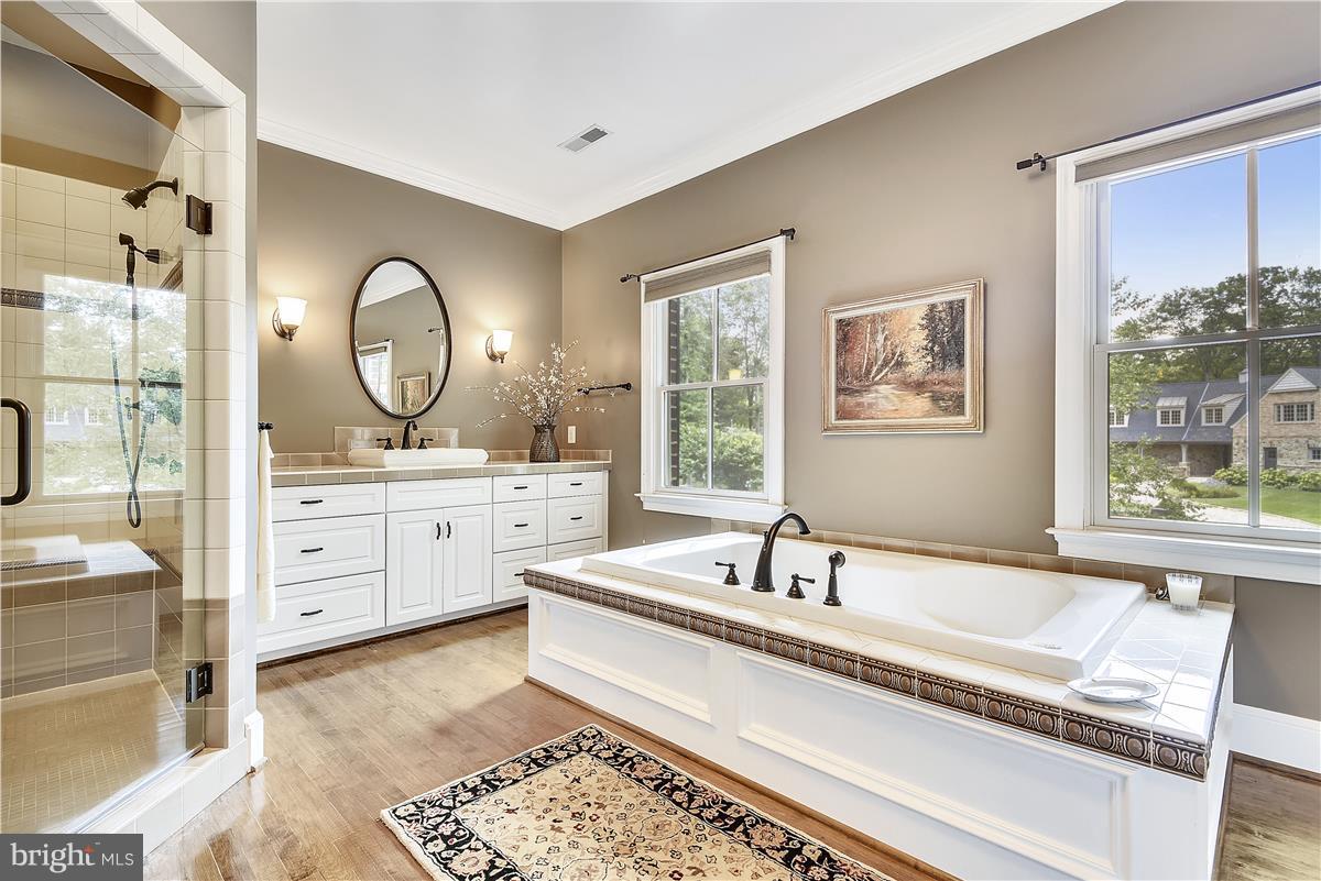 WELLINGTON - Residential