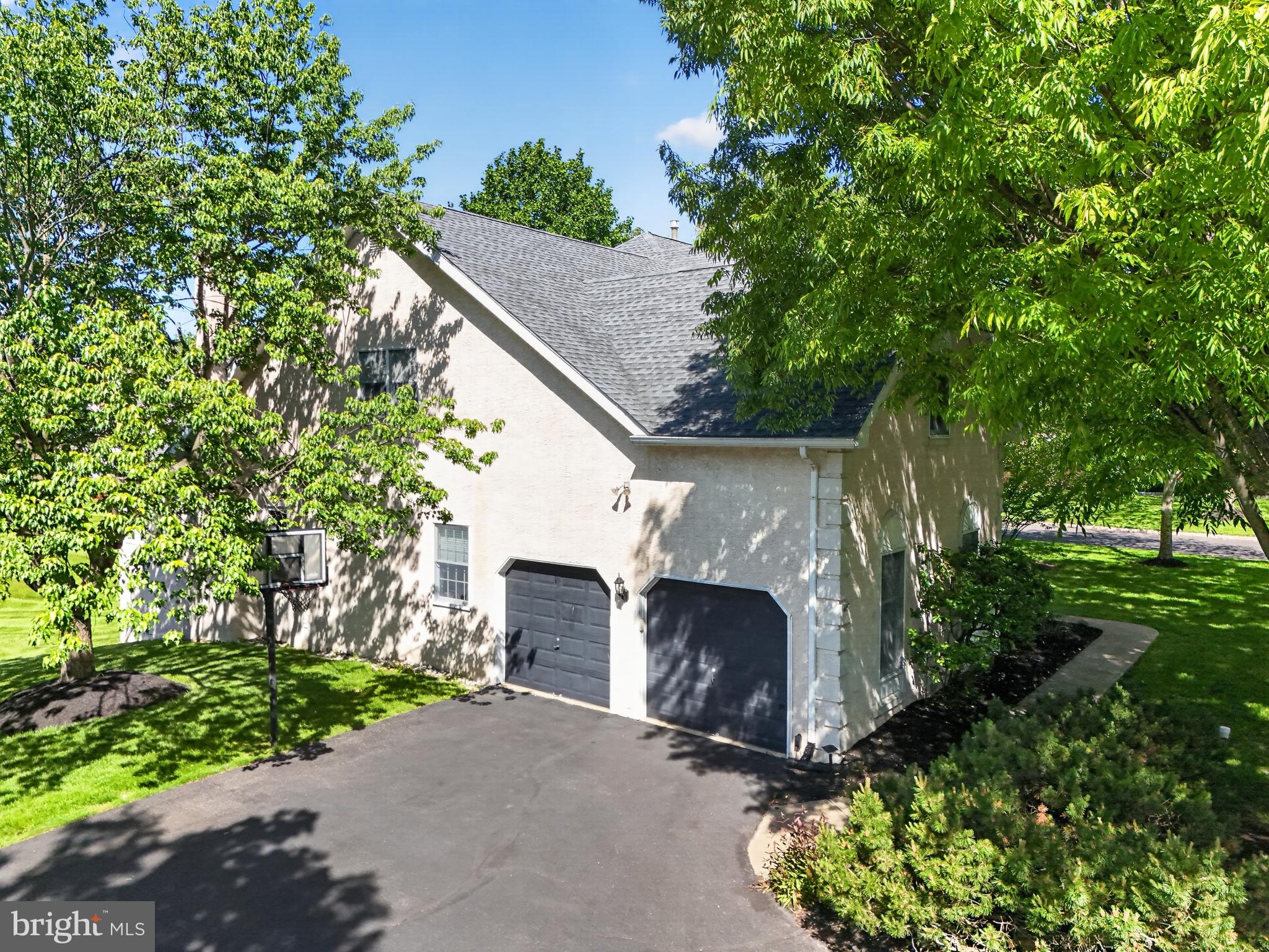 BLUE BELL CC - Residential