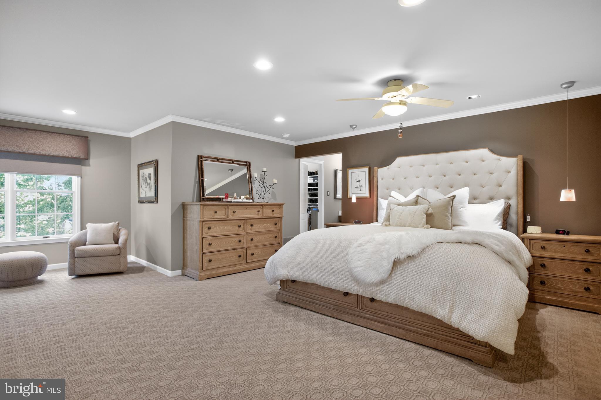 BLUE BELL CC - Residential