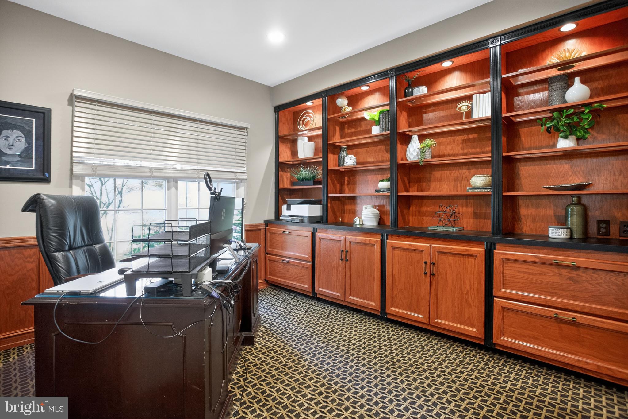 BLUE BELL CC - Residential